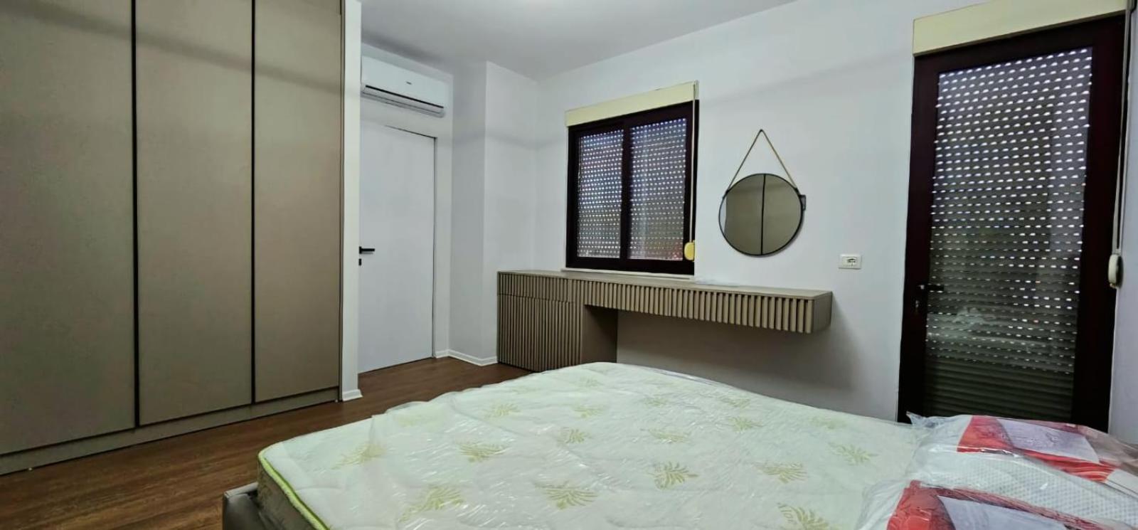 Lake Apartment Tirana #1