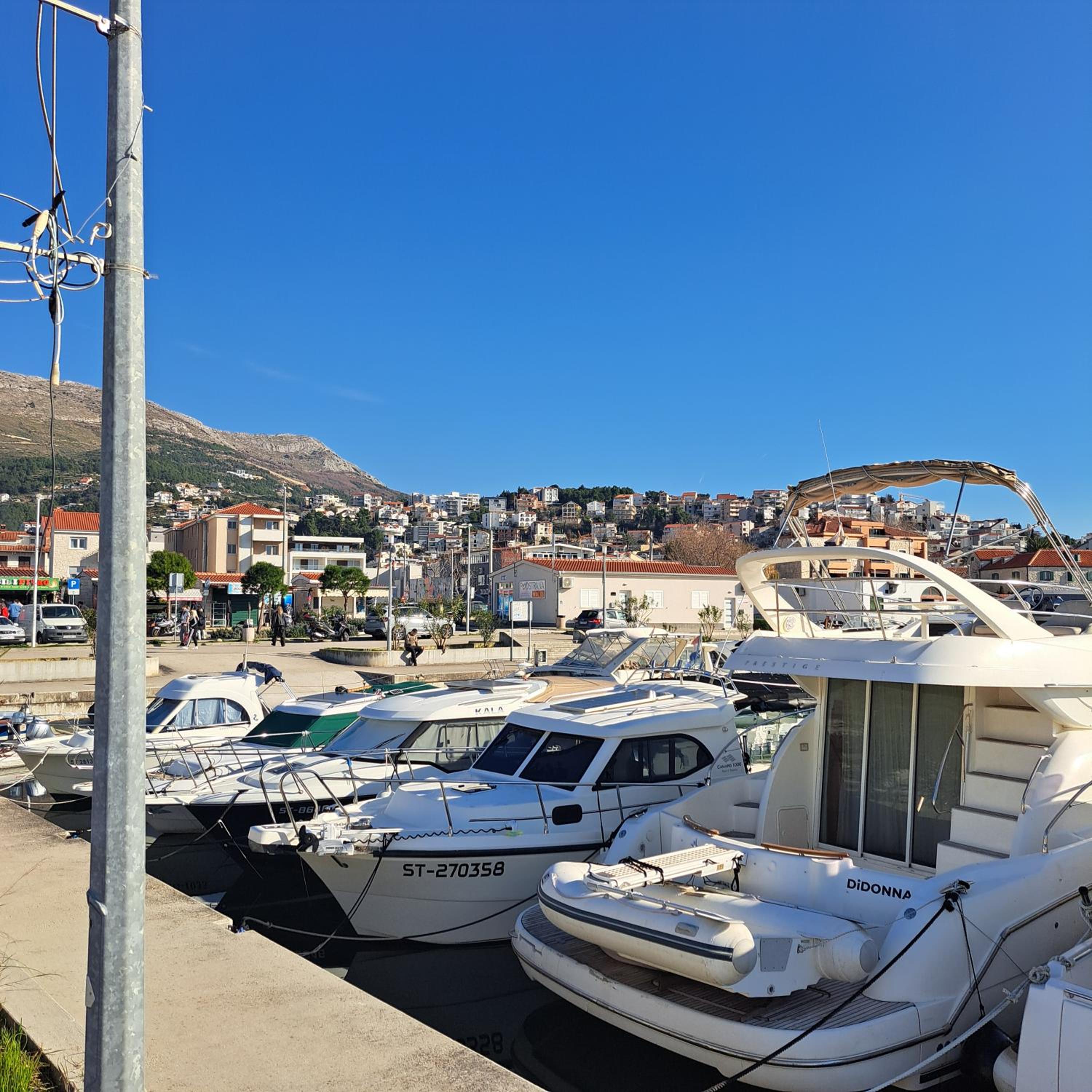 Dissy Apartment Podstrana Split