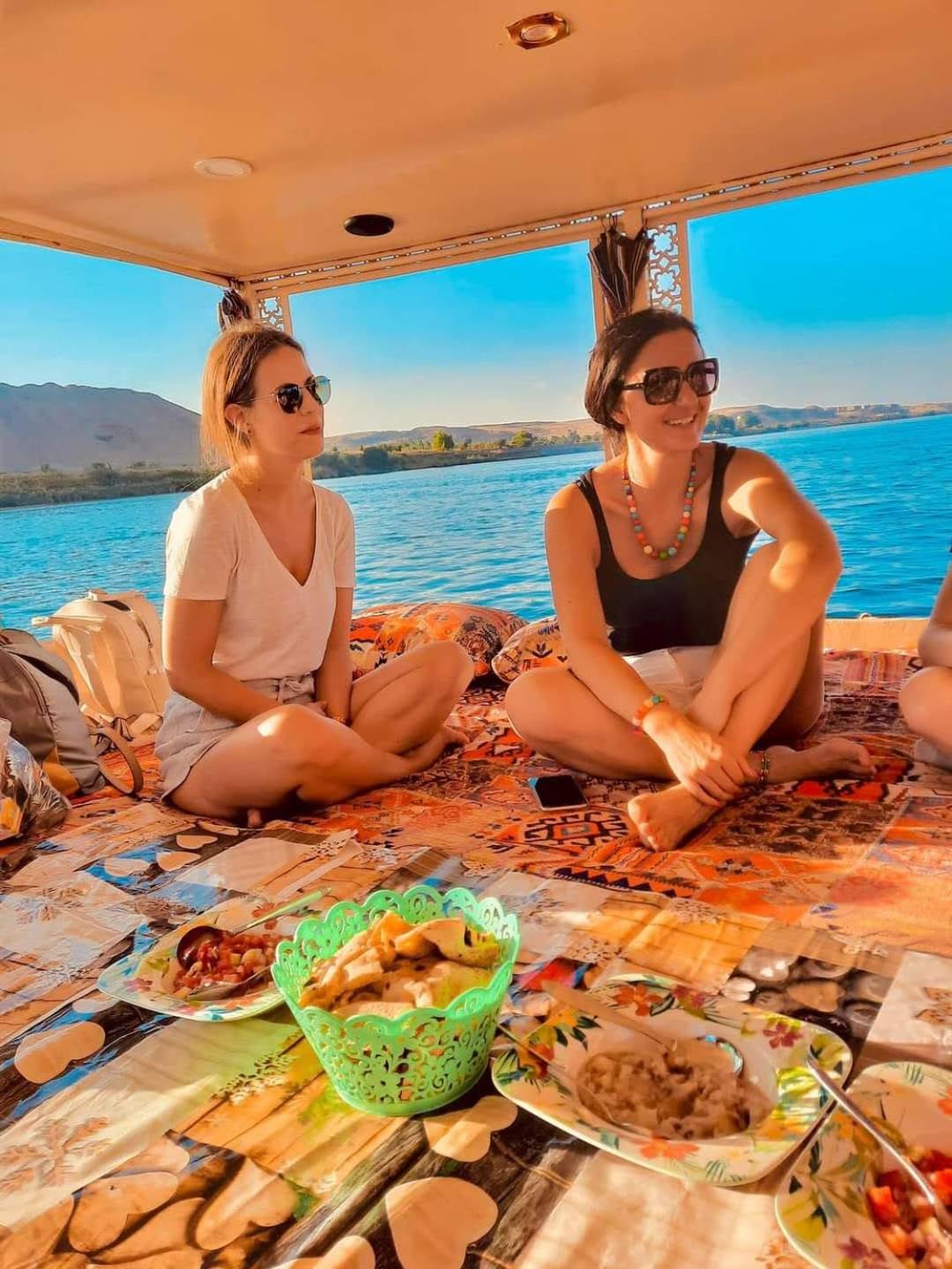Felucca sailing boat from Aswan to komombo with private bathroom