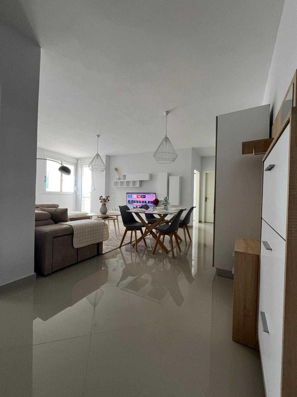 Saranda View Apartment