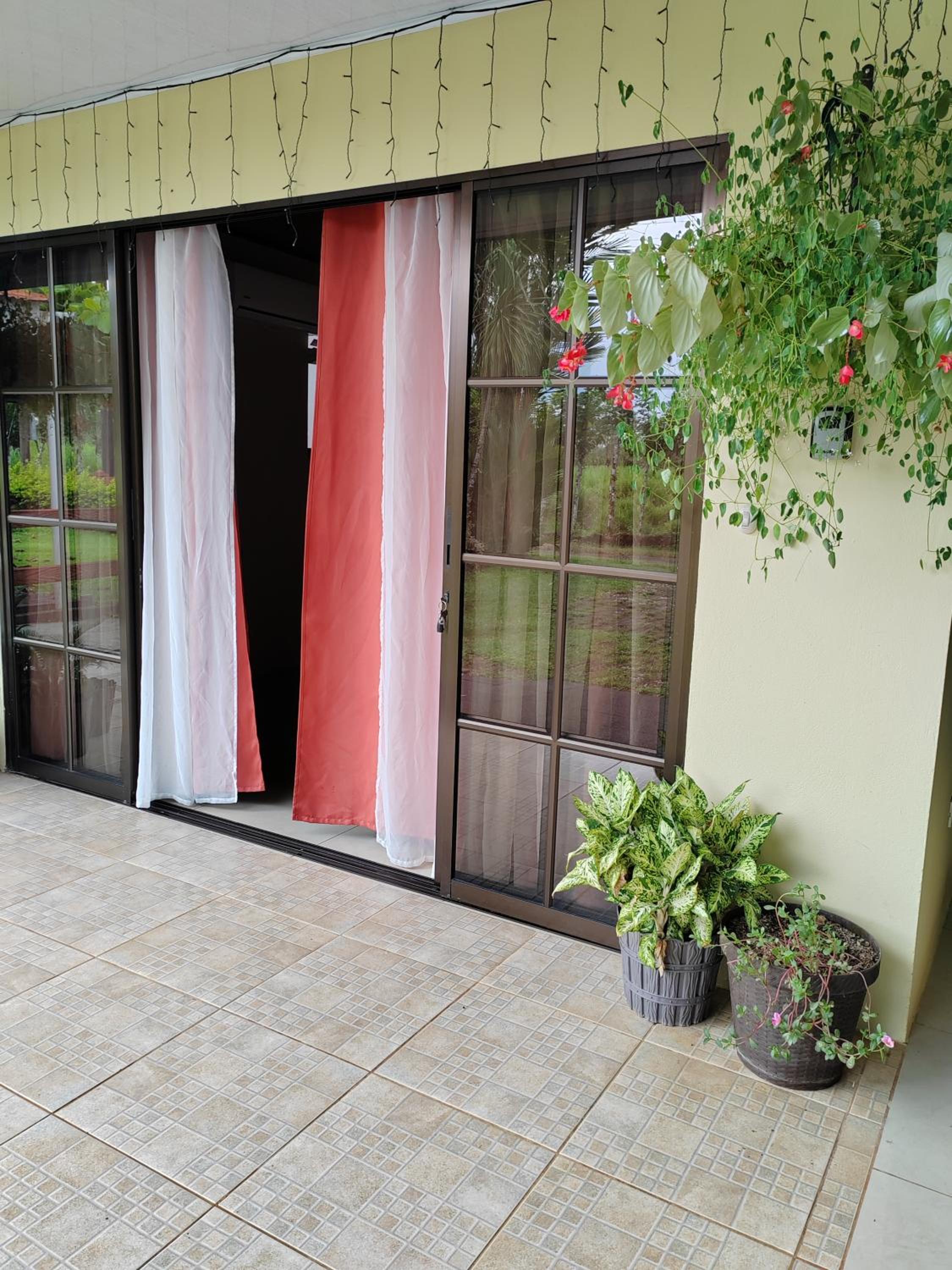 Villa Malinche cerca de Fortuna con parqueo gratis