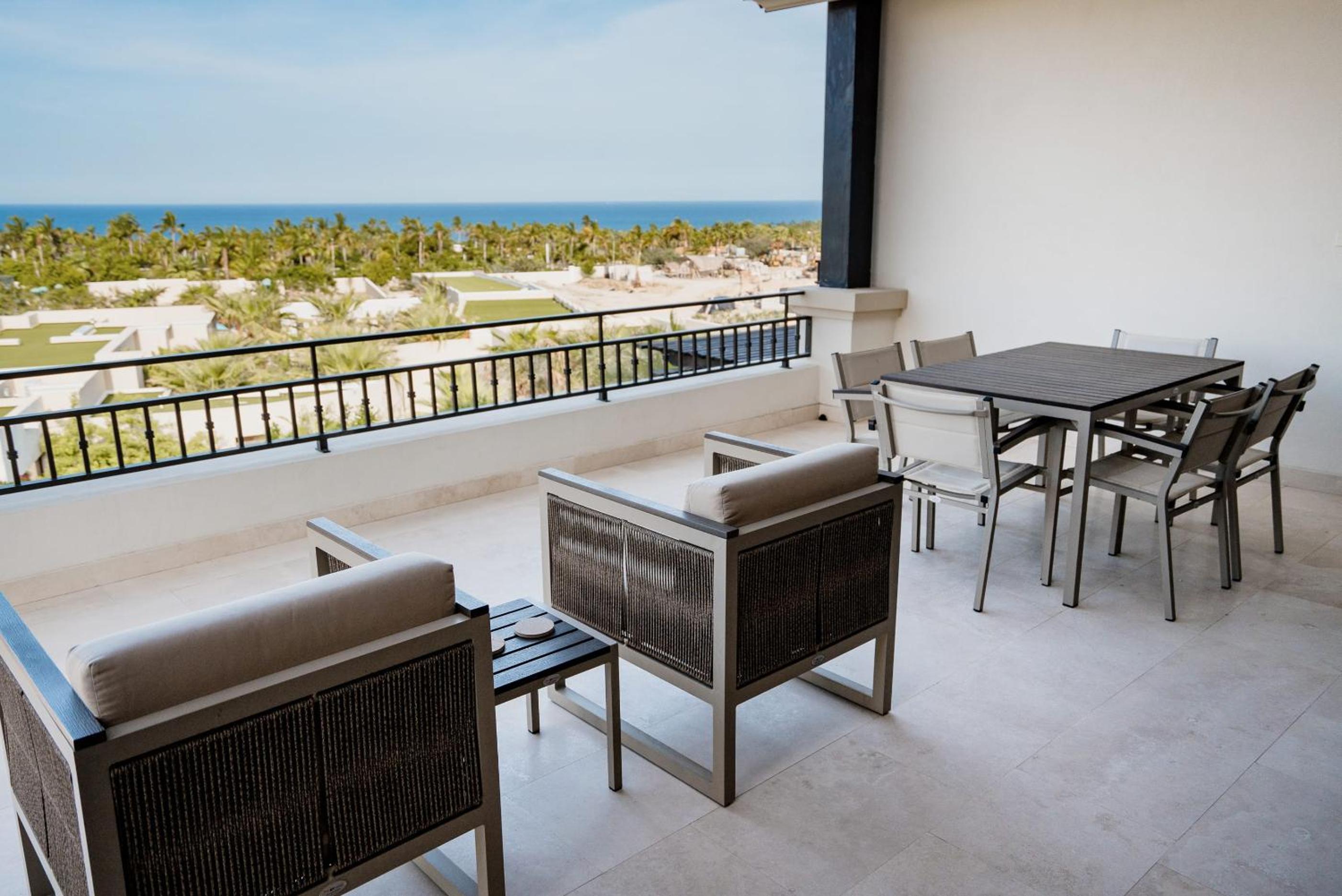 Cabo penthouse with unmatched resort amenities view 5