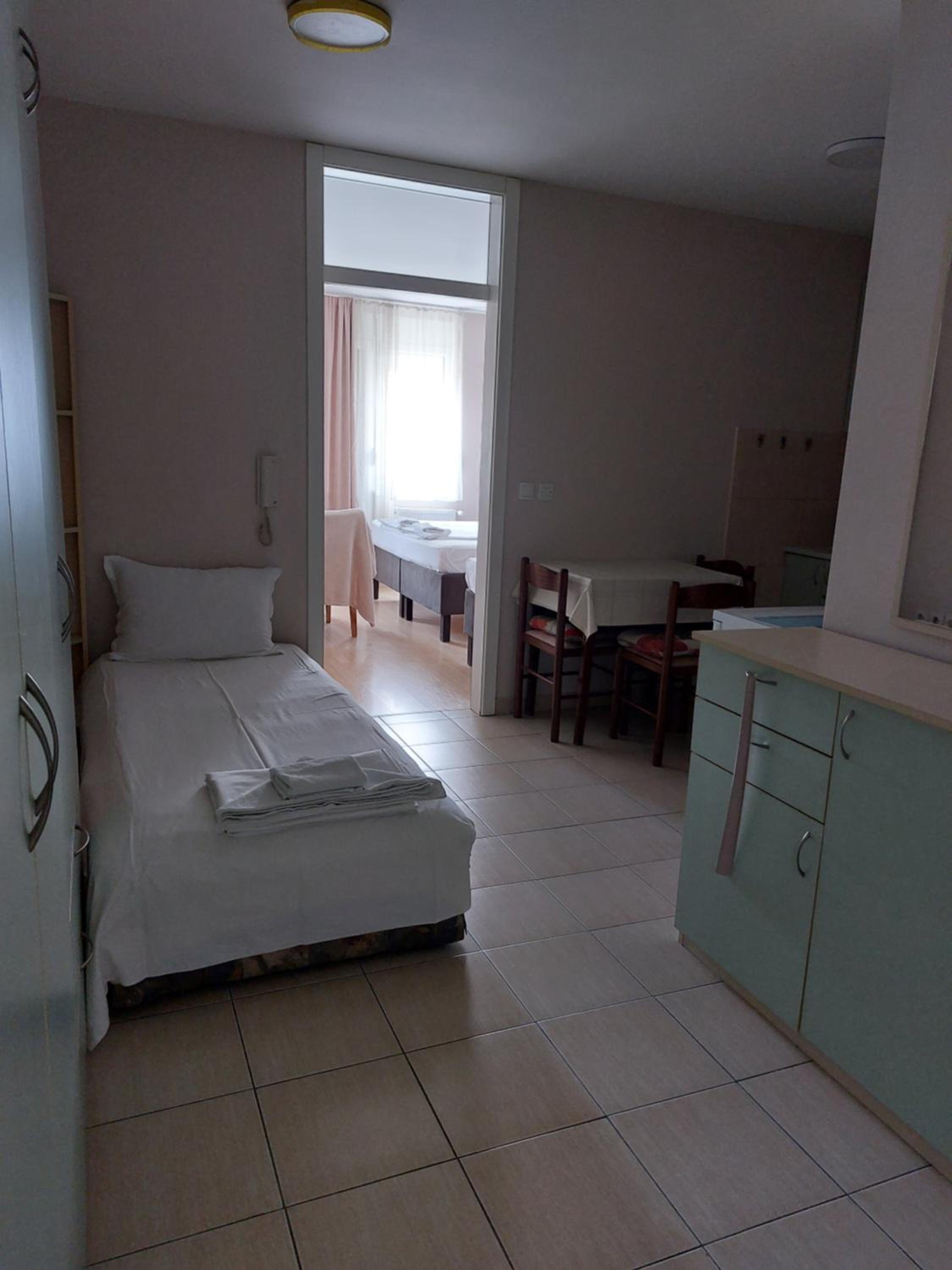 Apartments MIMOZA