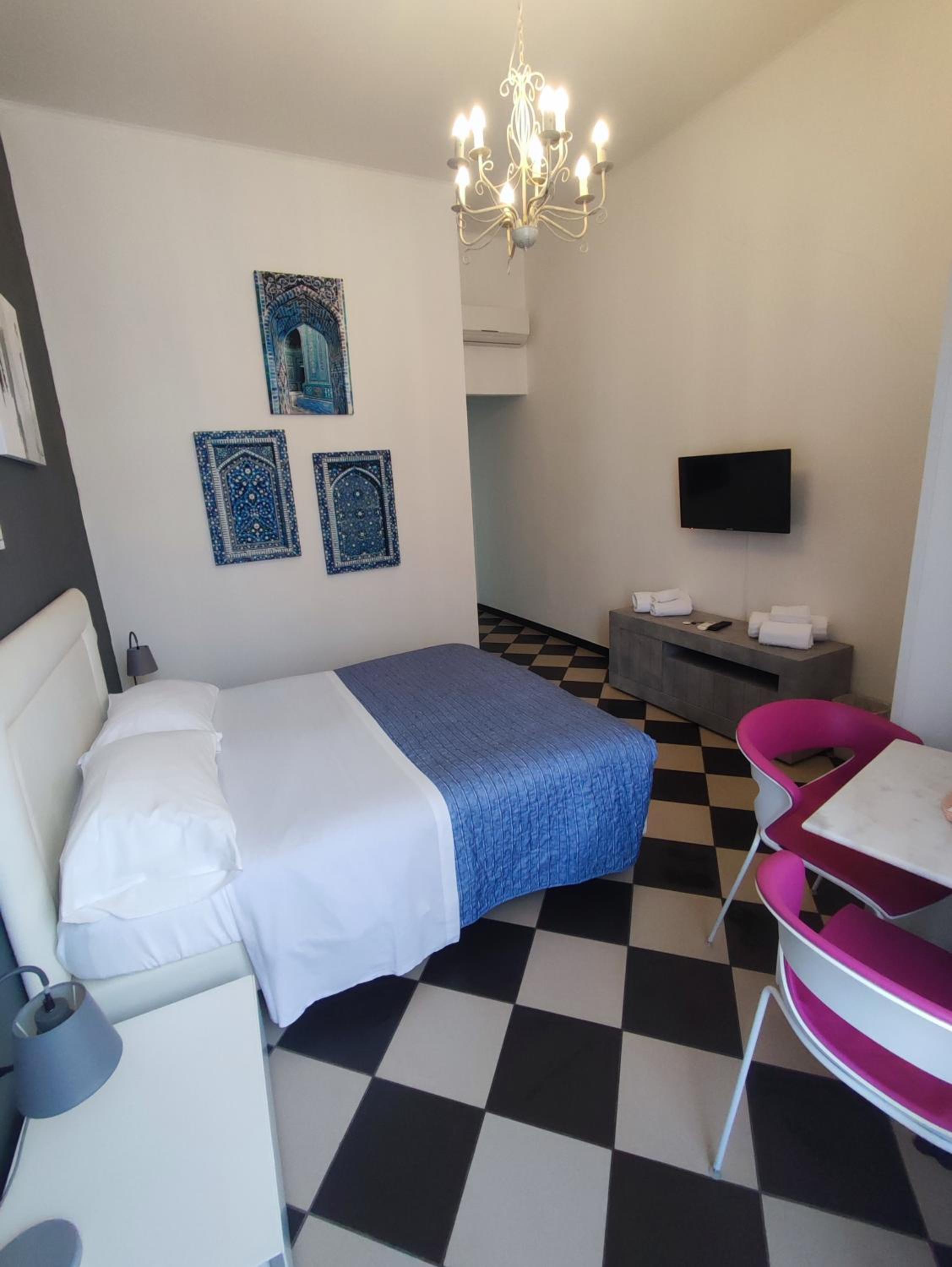 Manì Rooms