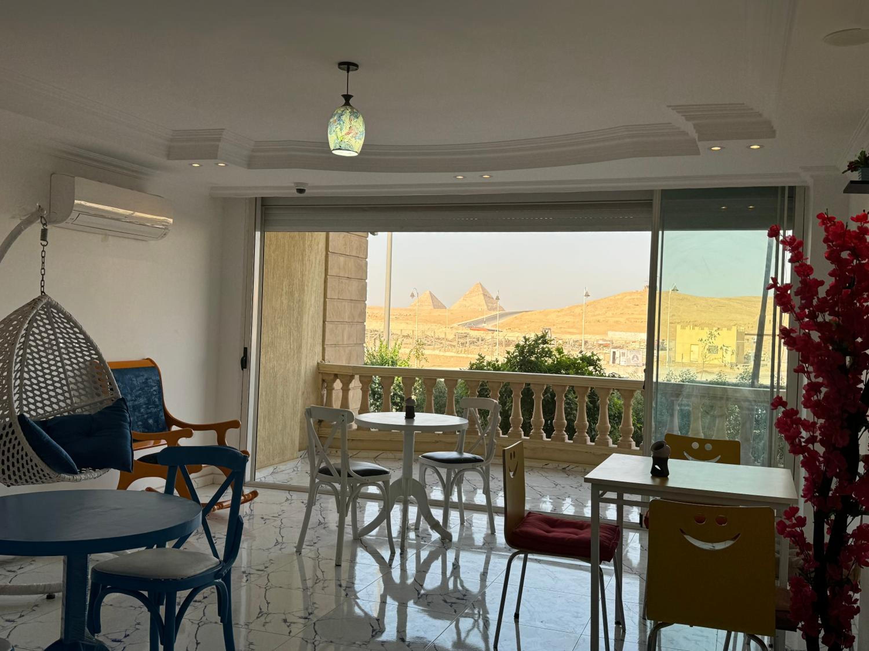 Grand Pyramids Hostel