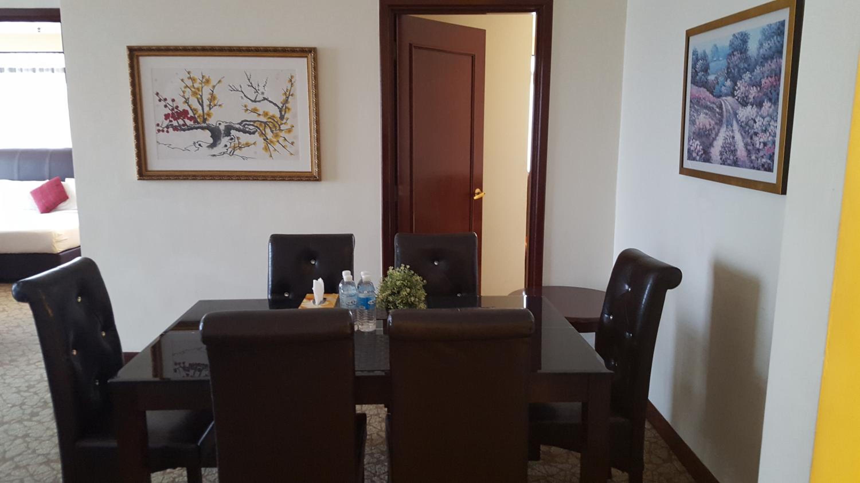 Serviced Apartments at Times Square Kuala Lumpur by Robinsons