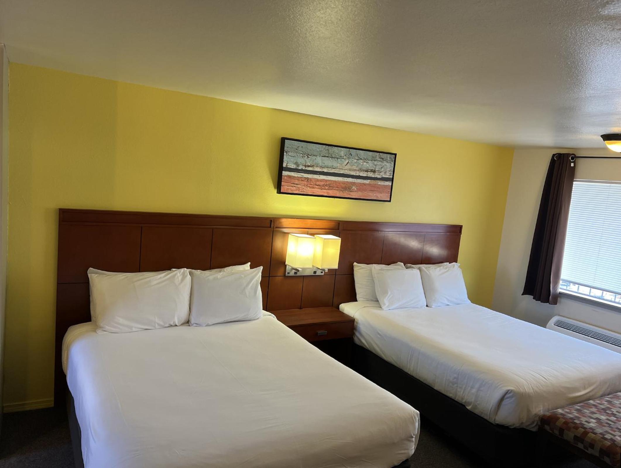 Moses Lake Vacations - Lakeshore Inn Water Front - Property Image 27