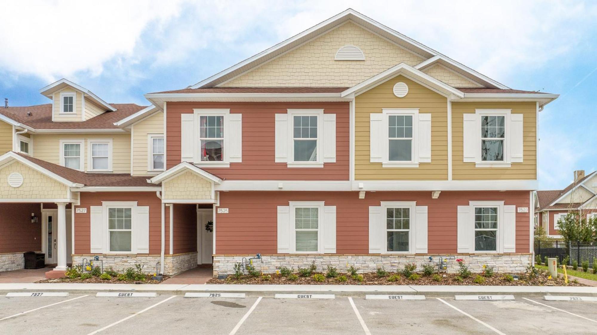 Upstay - Mickey Mouse House w Resort Access
