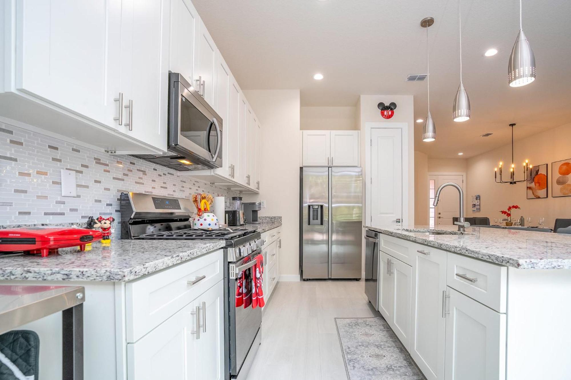Upstay - Mickey Mouse House w Resort Access