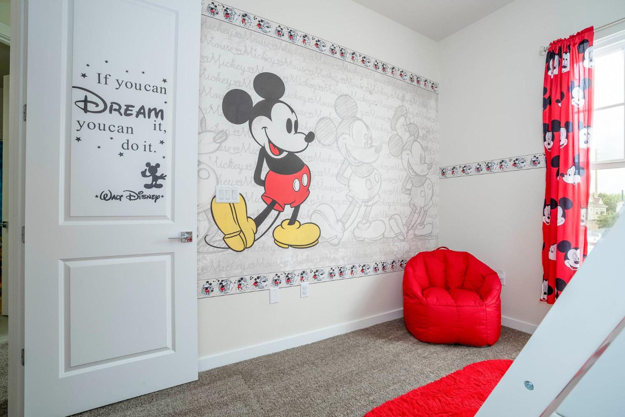 Upstay - Mickey Mouse House w Resort Access