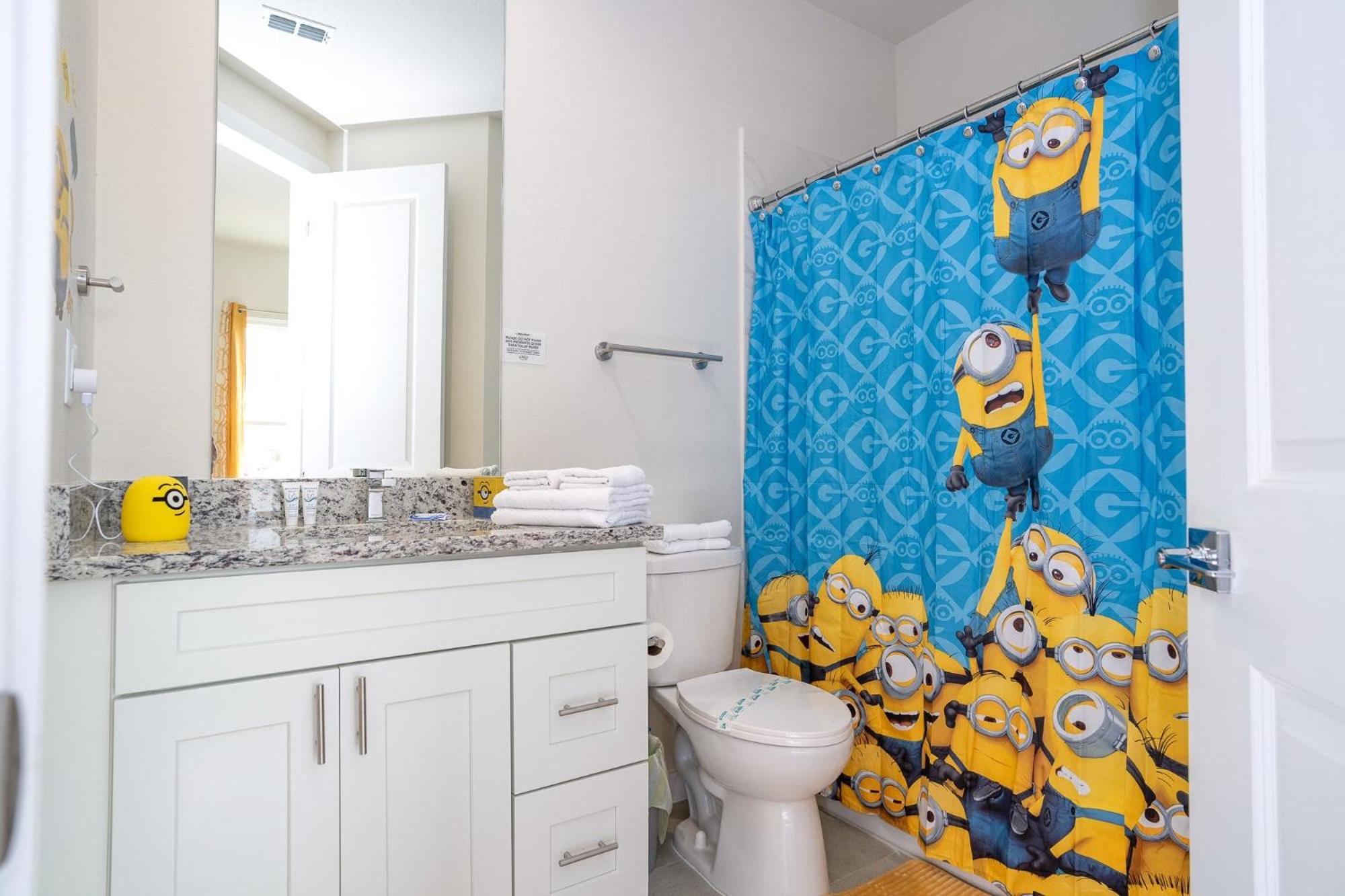 Upstay - Mickey Mouse House w Resort Access