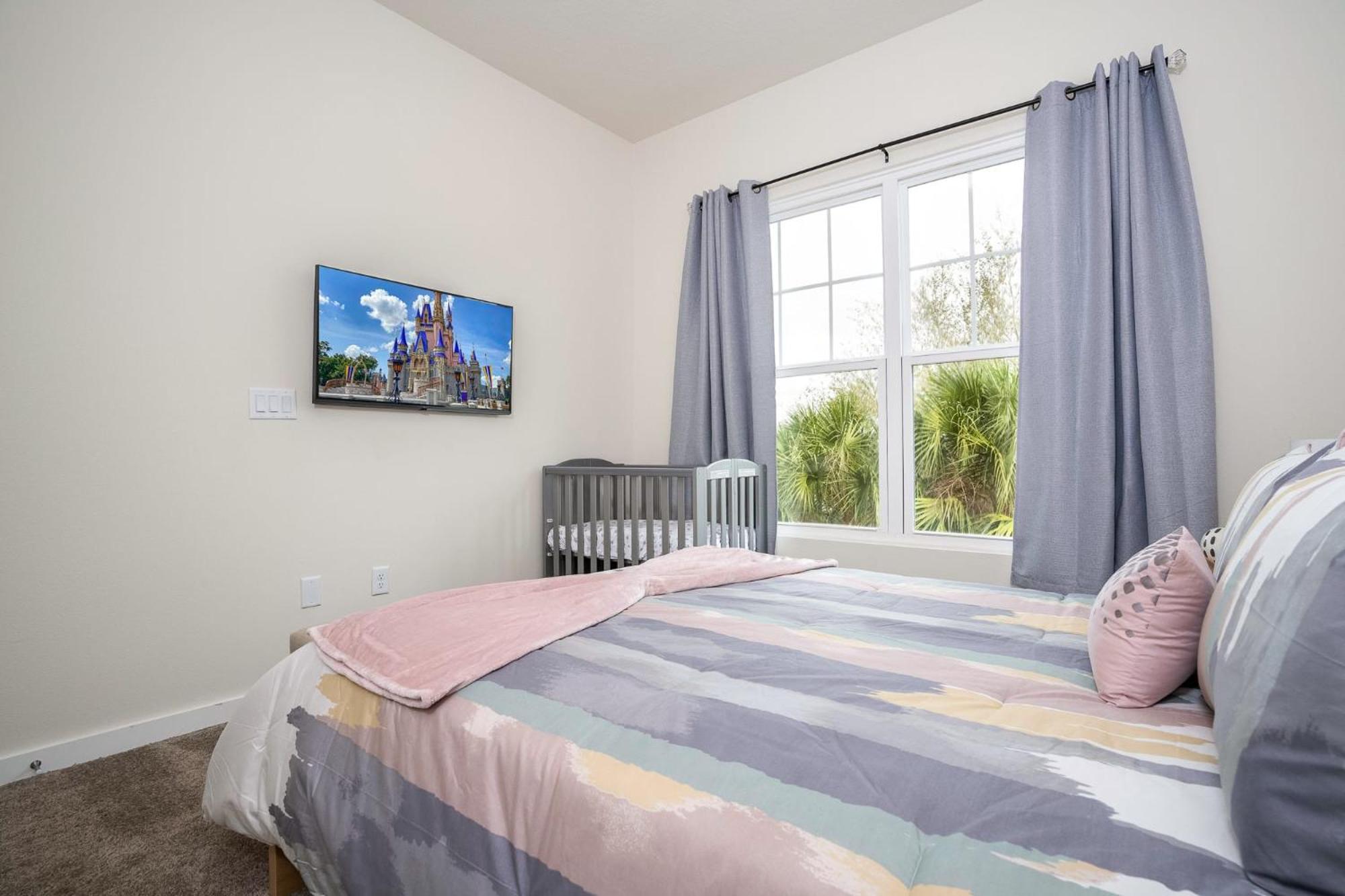 Upstay - Mickey Mouse House w Resort Access