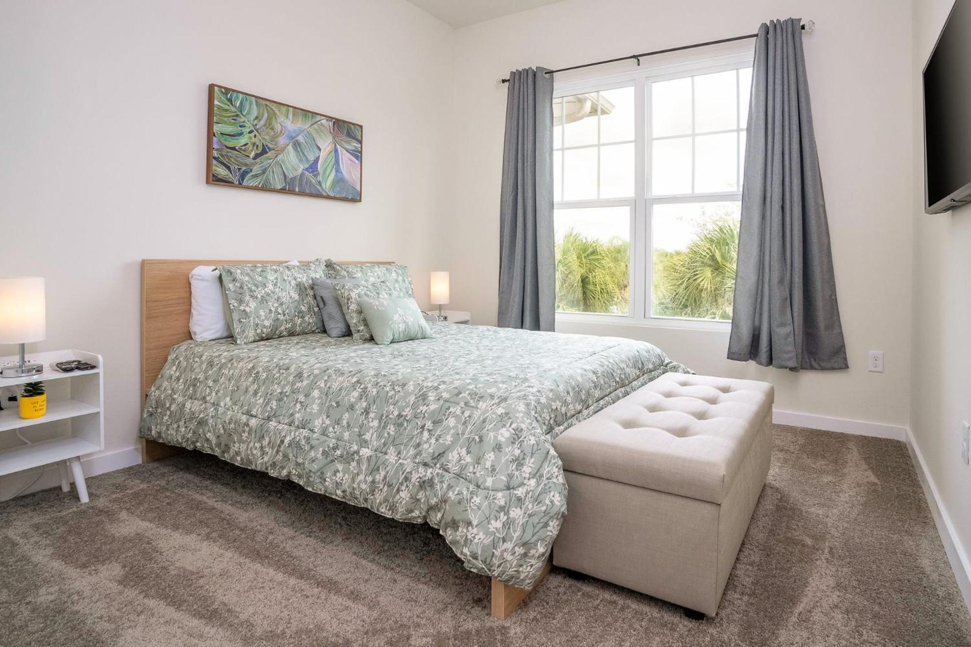 Upstay - Mickey Mouse House w Resort Access