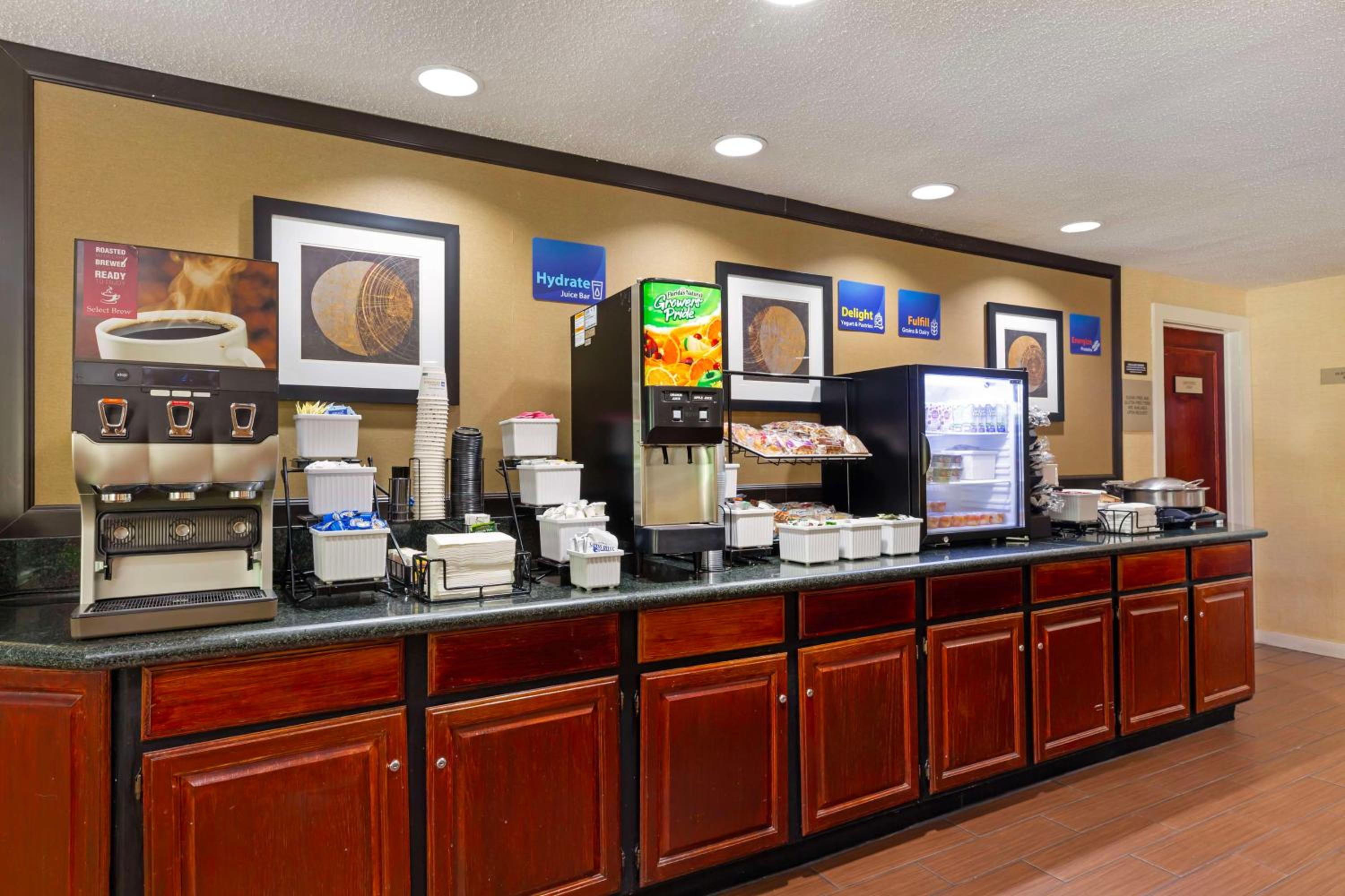 Best Western Rockland - Property Image 24
