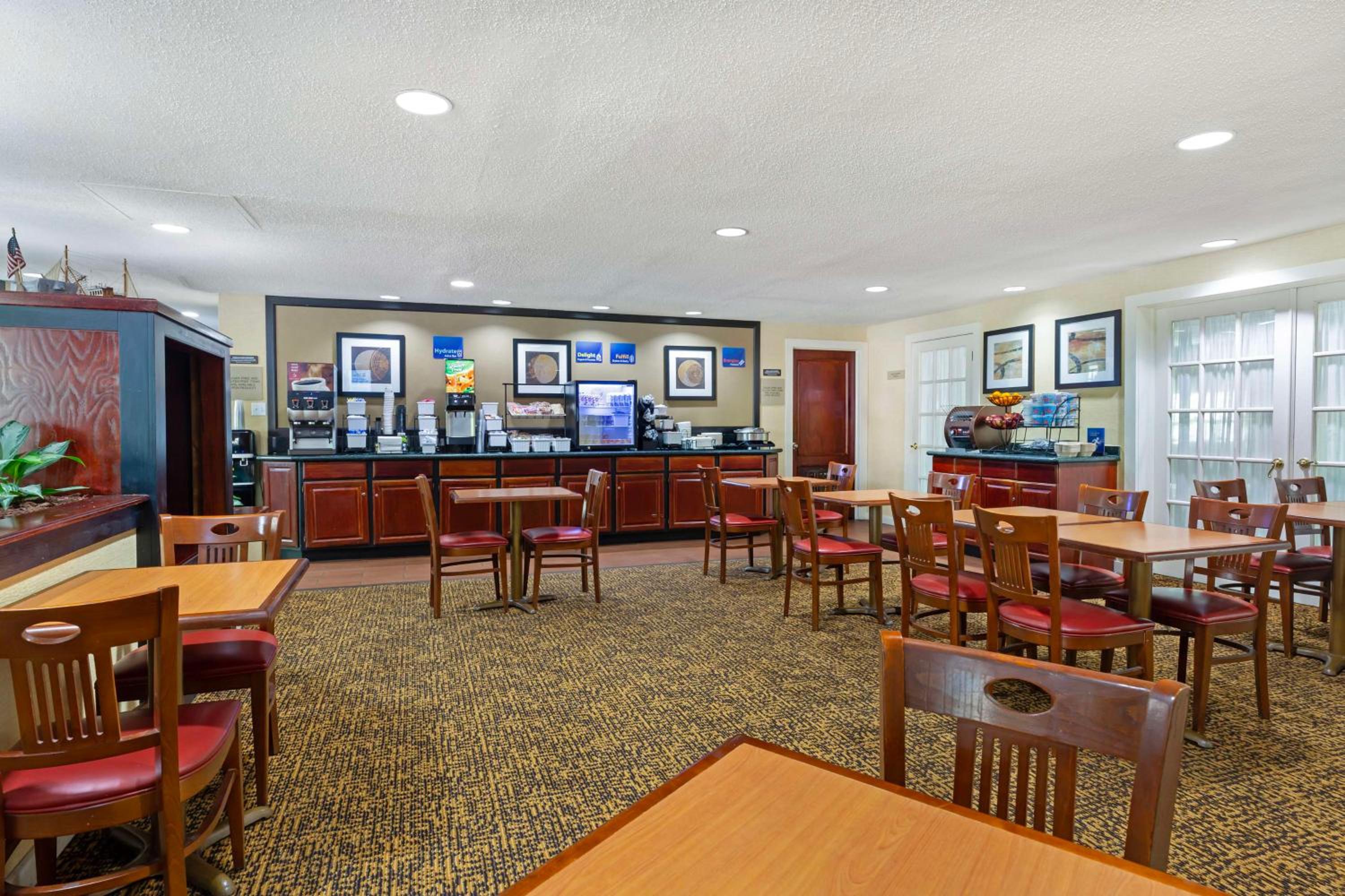 Best Western Rockland - Property Image 10