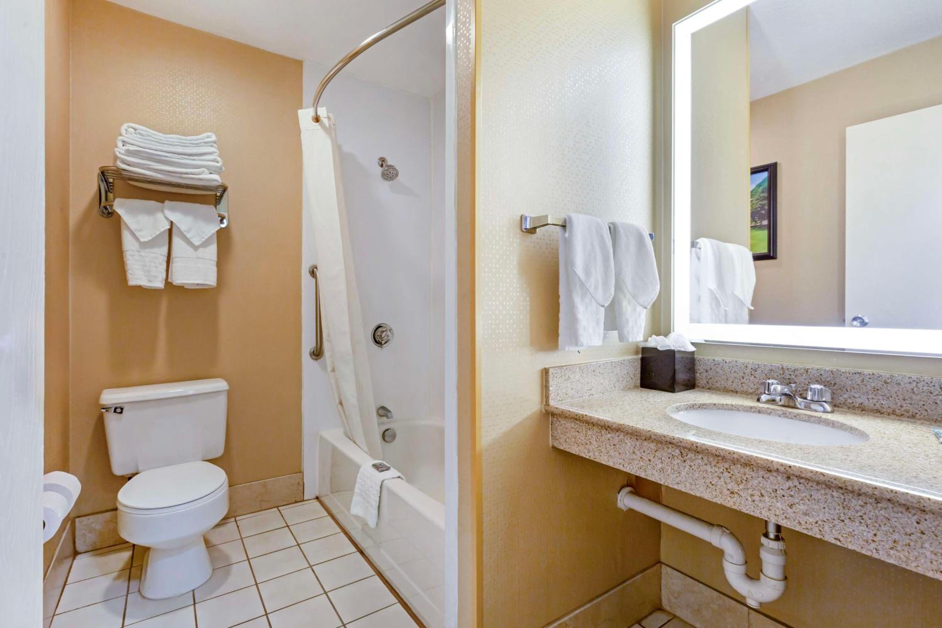 Best Western Rockland - Property Image 5