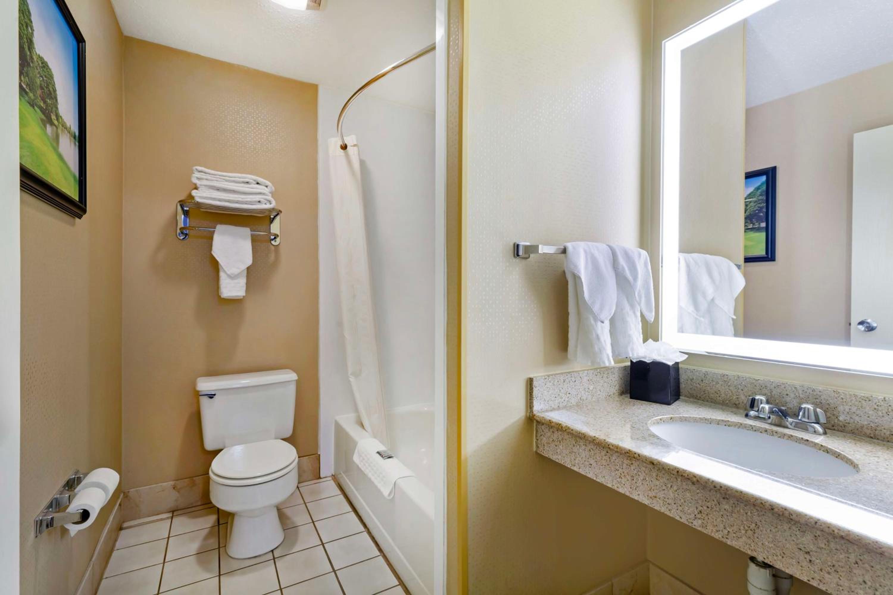 Best Western Rockland - Property Image 9