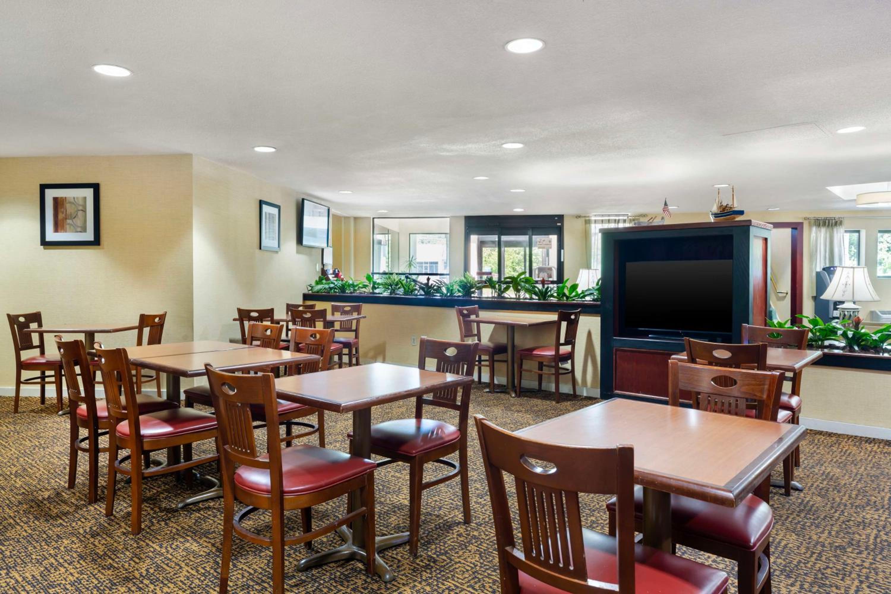 Best Western Rockland - Property Image 15