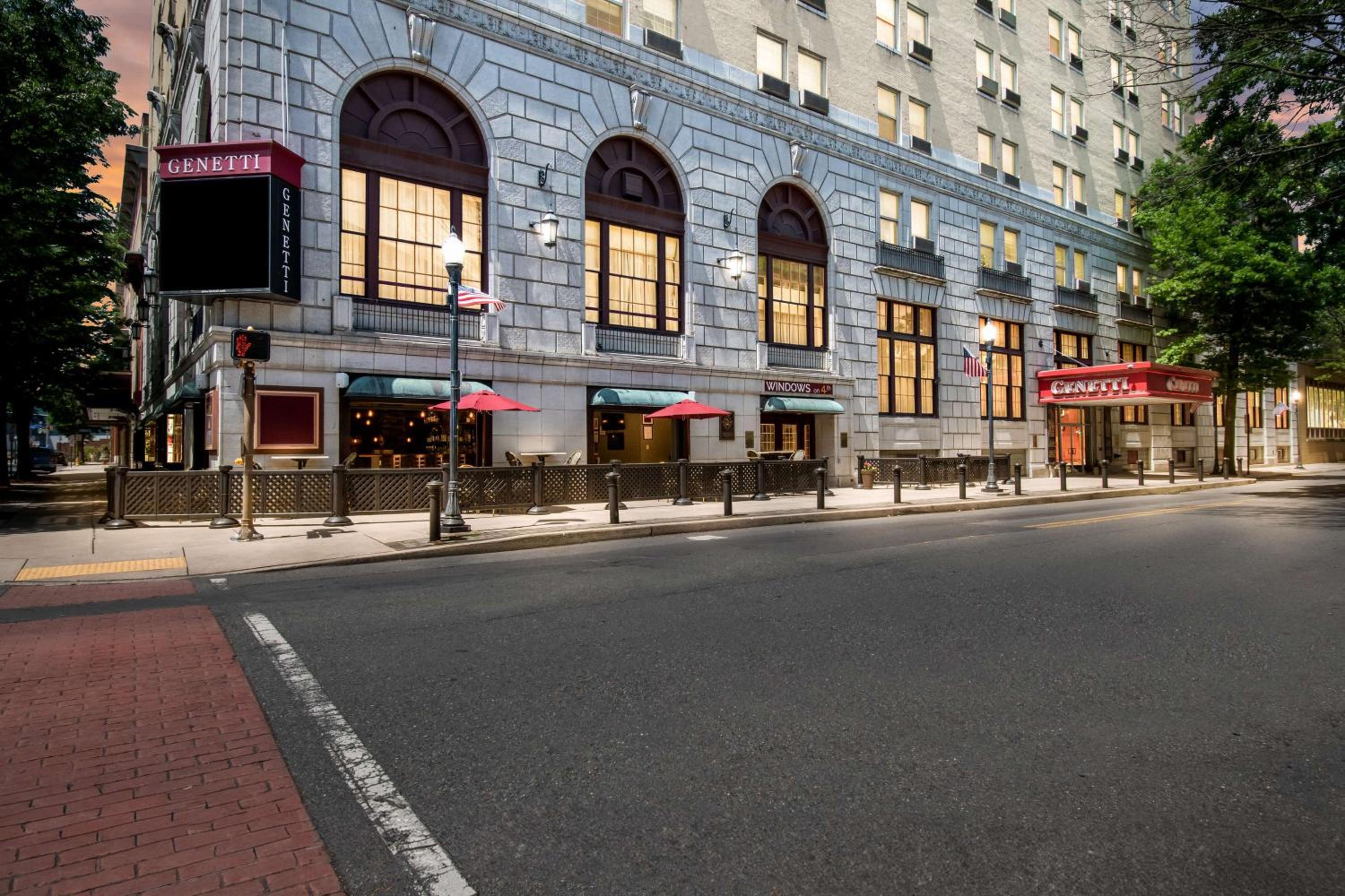 Hotel Genetti Hotel, SureStay Collection by Best Western - Image 1