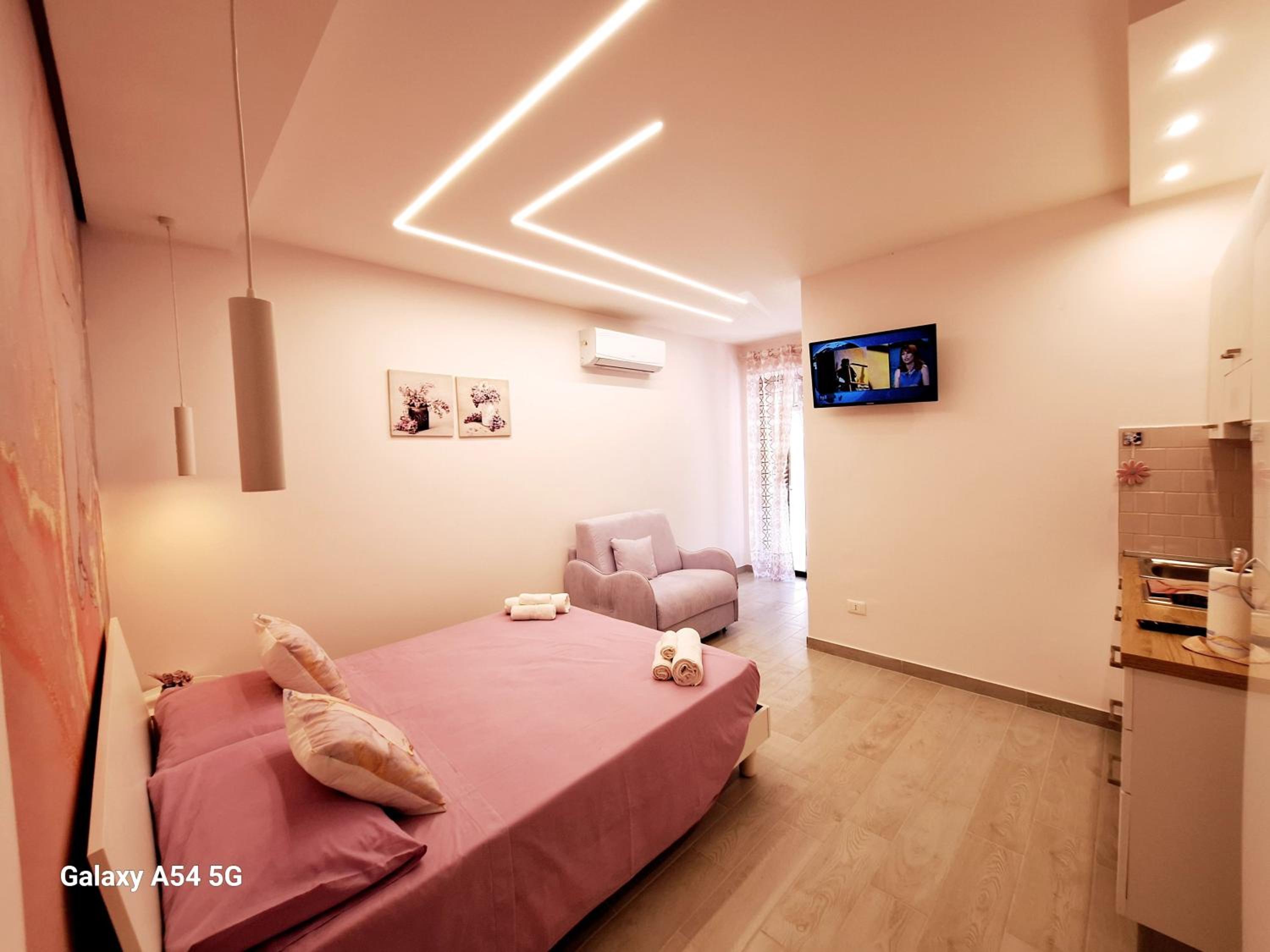 Flowers Apartment