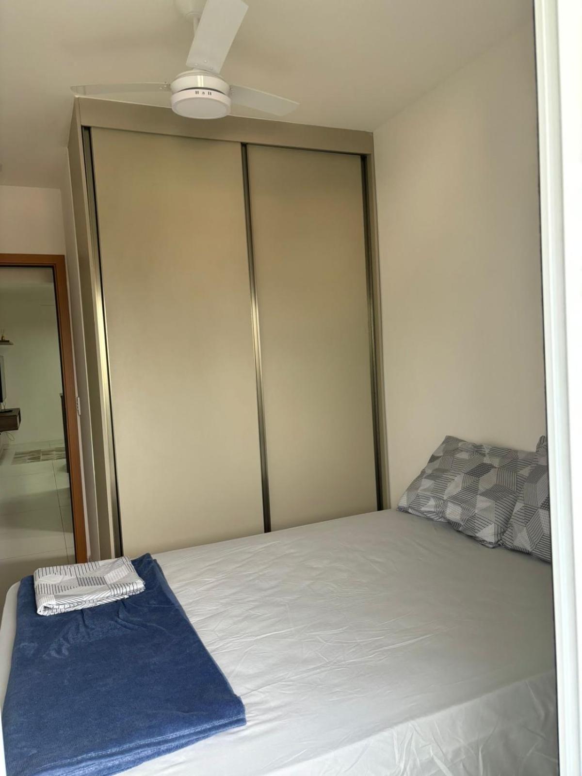 Novo Apto Canto do Forte, Rua Praia Vista Montanha, com Wi Fi, HomeBeach10, 01 Vaga de Garagem, Melhores Restaurantes ao lado