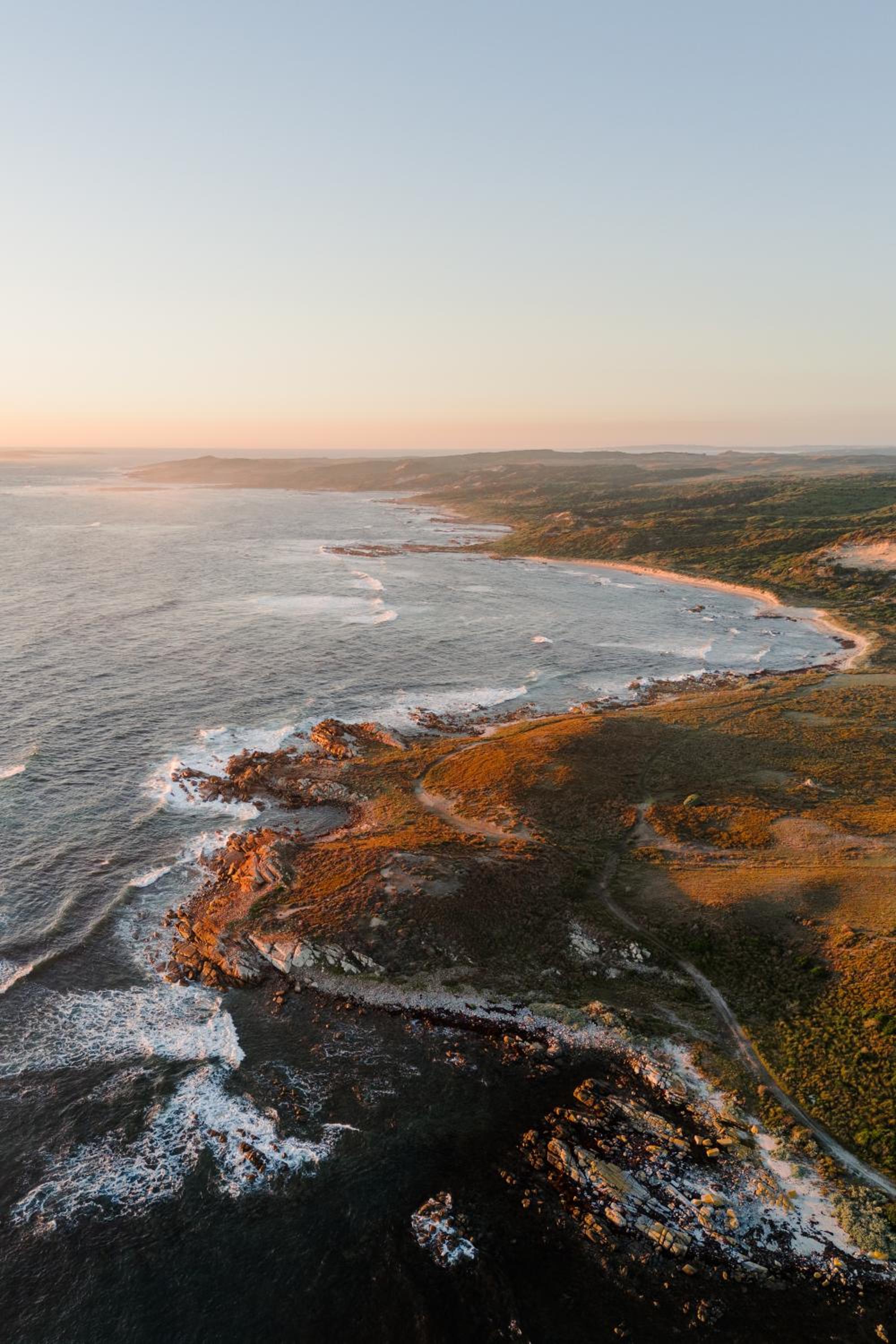 Red Rock Hut, King Island