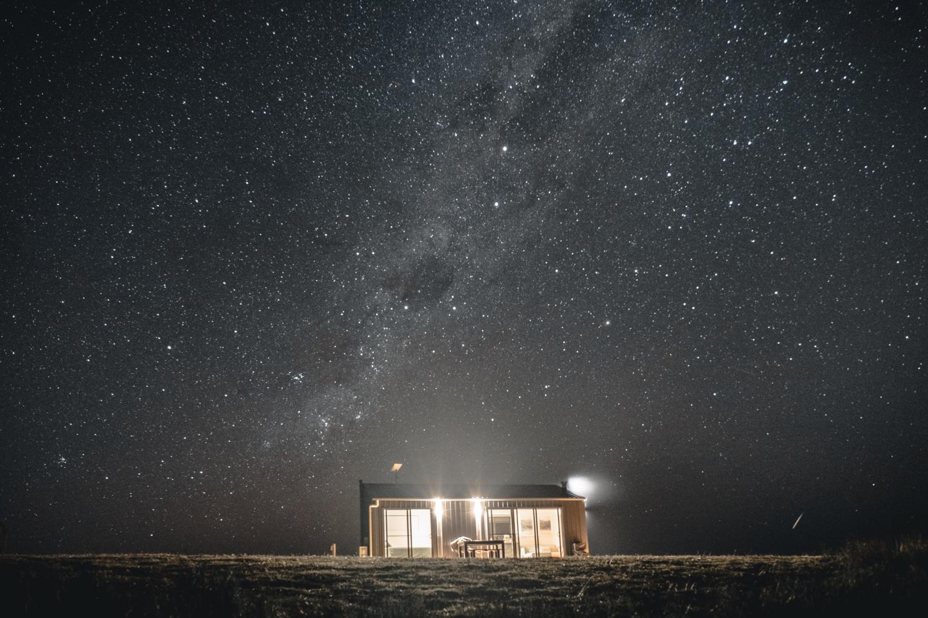 Red Rock Hut, King Island