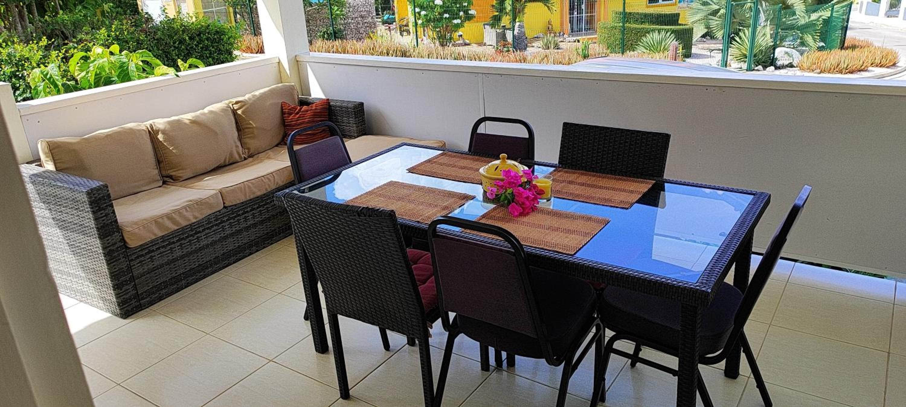 CAS IGUANA - Curacao - Villapark Fontein - Ferienhaus mit Pool