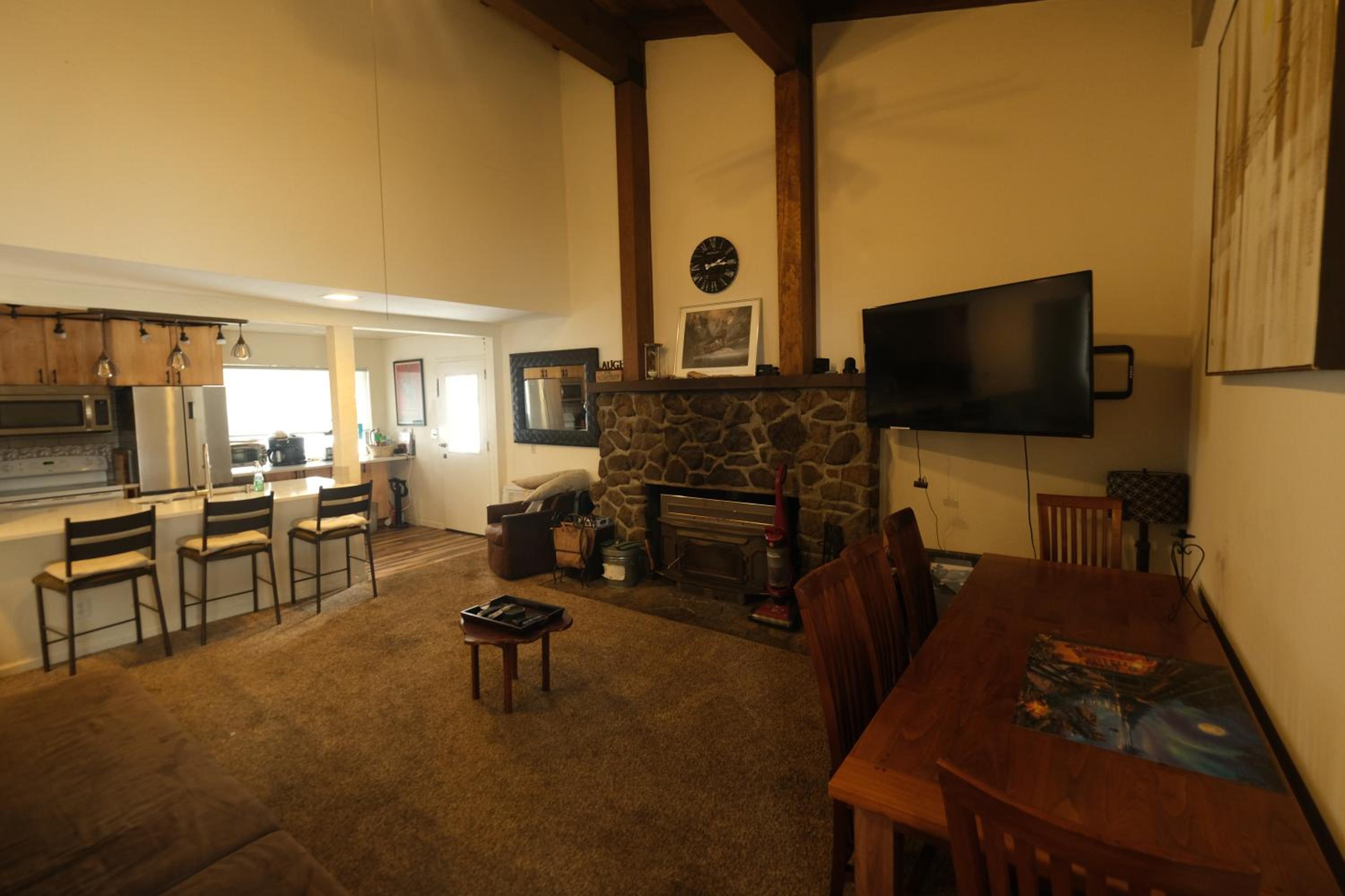 Donner Lake Chalet - 4Br 3Bath - Monthly view 4