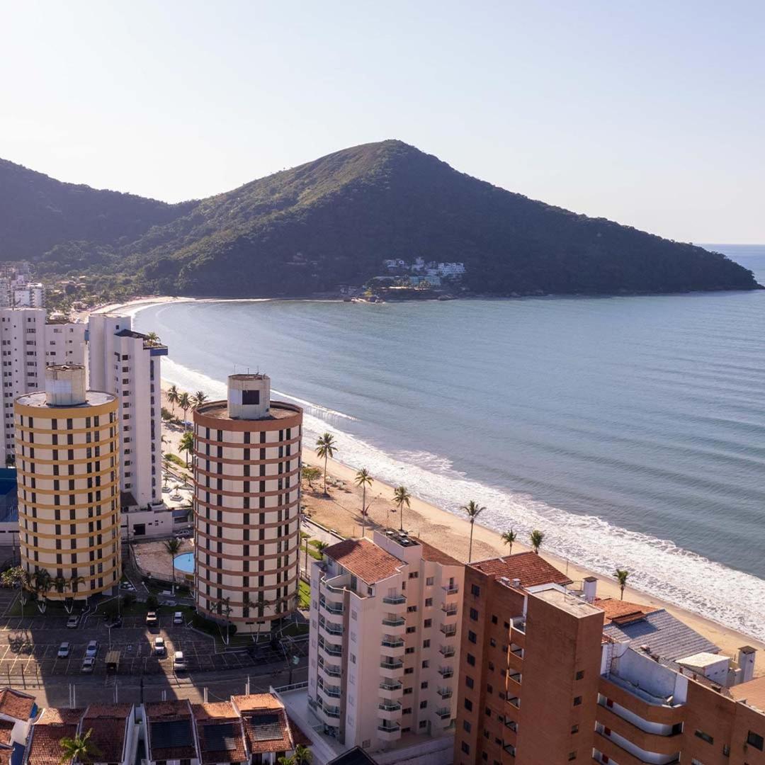 Maravilhoso apto à beira-mar