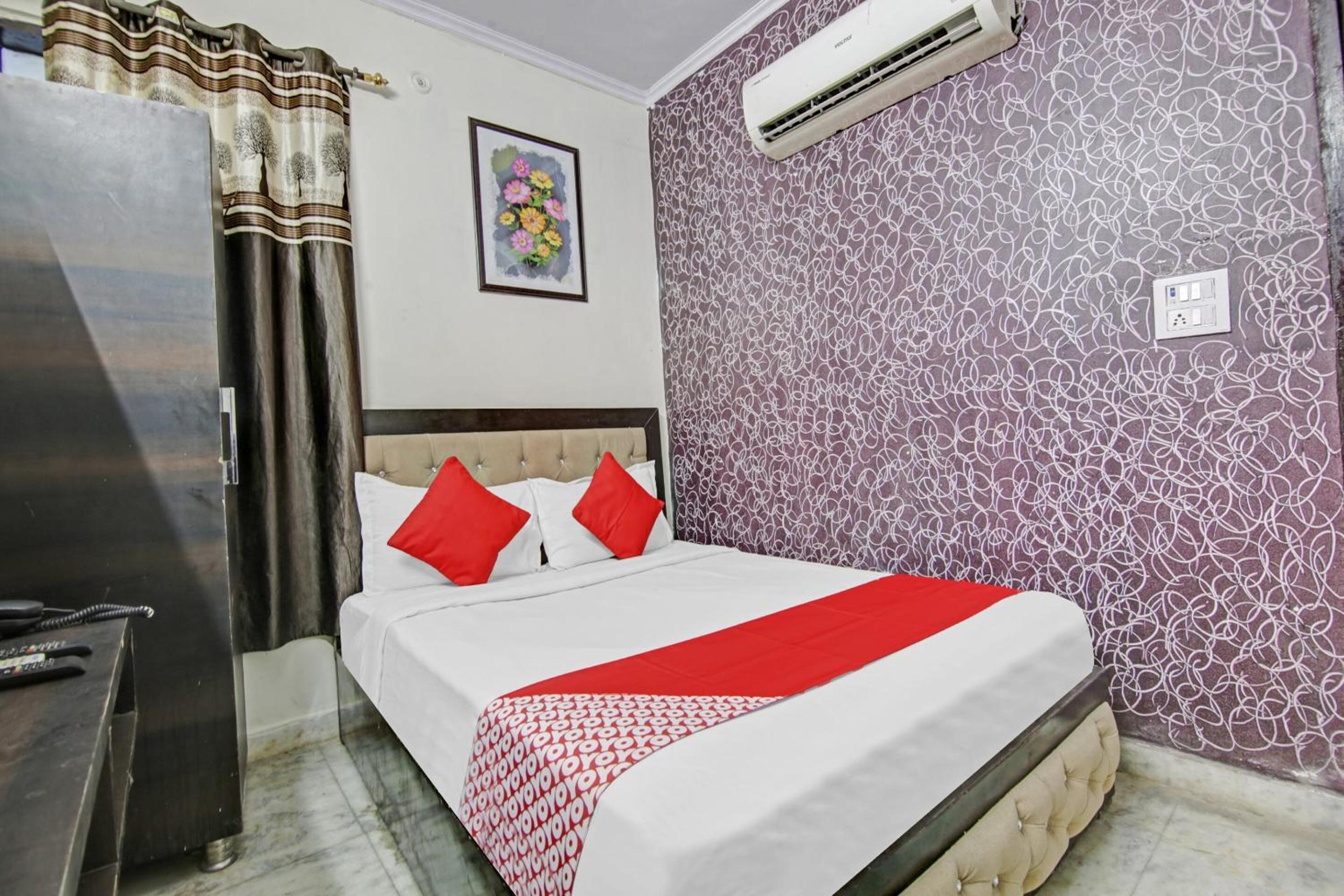 Hotel O Aakash view
