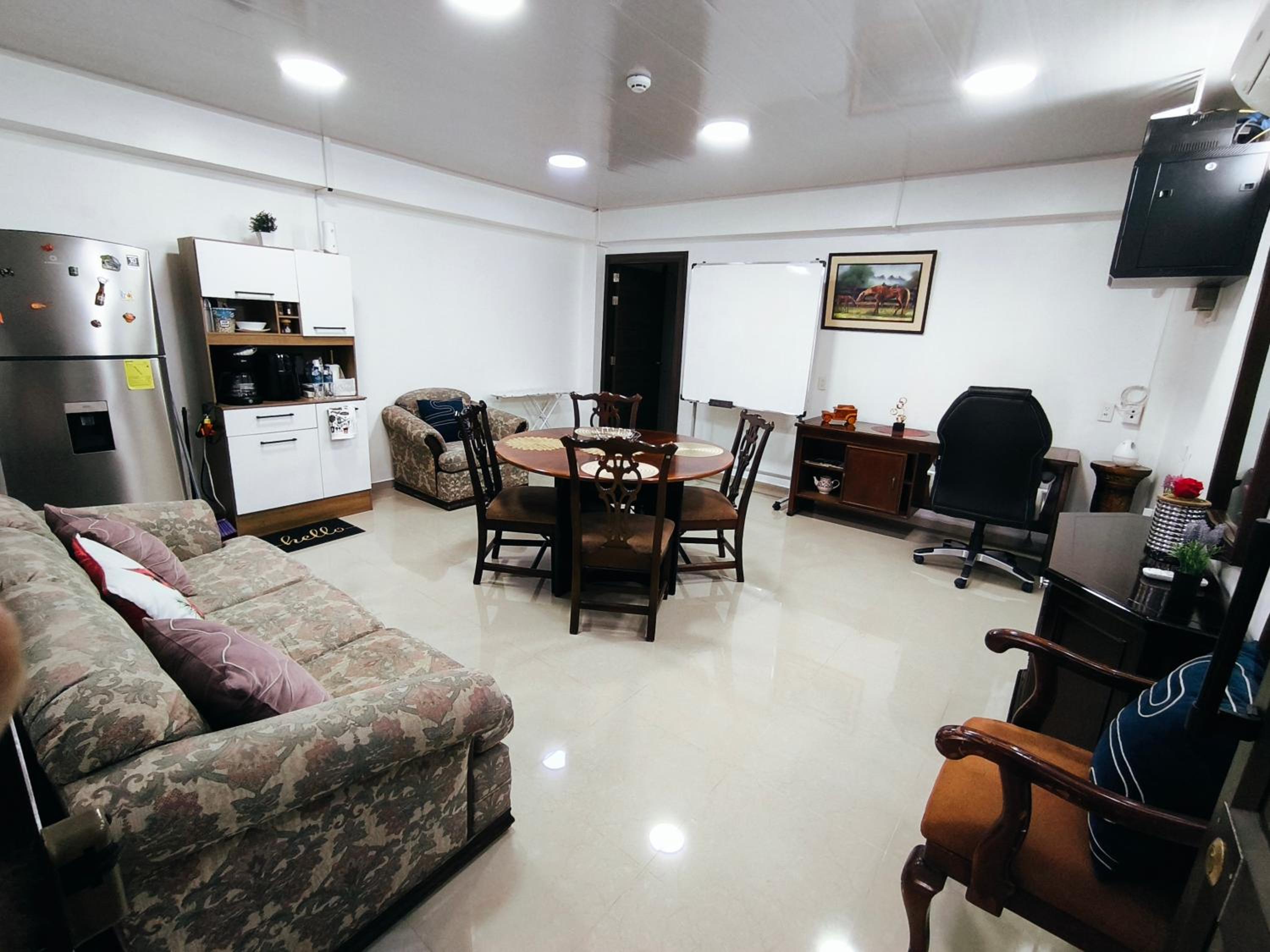 Hotel Departamento ejecutivo - Image 1