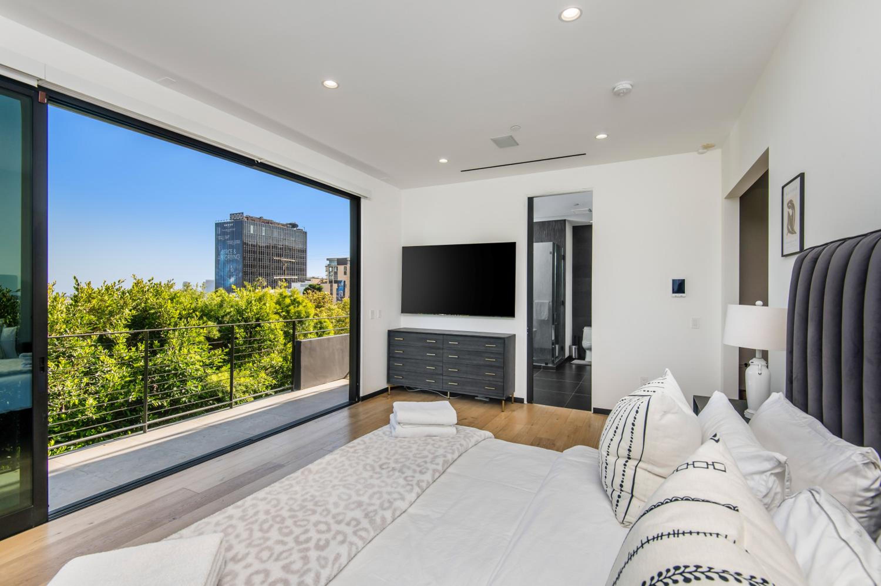 West Hollywood Luxury Villa with Views