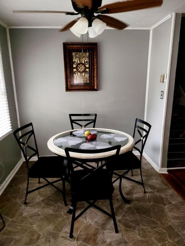 Quiet comfort room near shopping and attractions