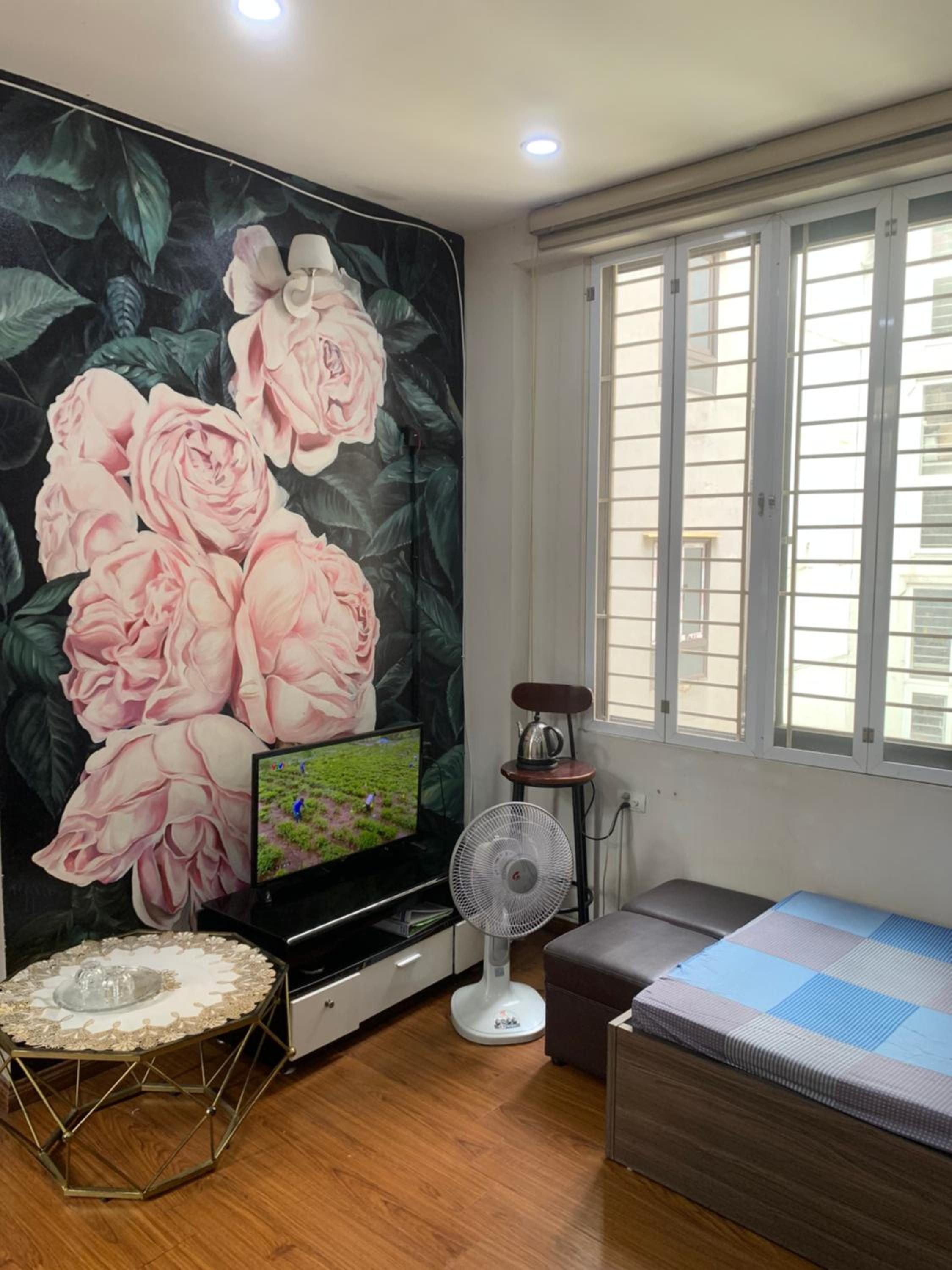 Flower Hostel