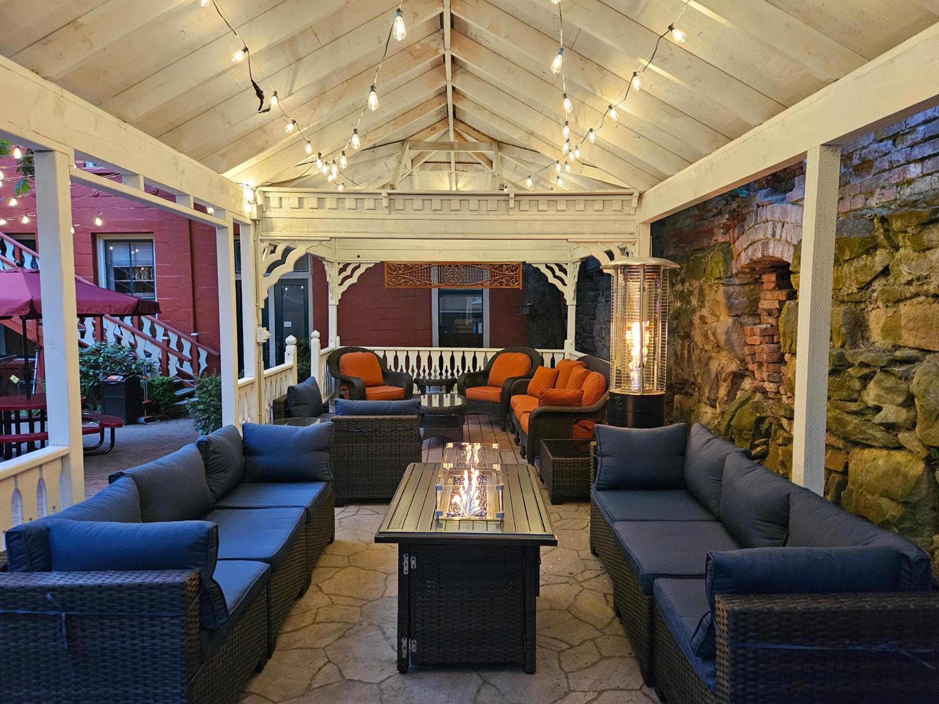 lounge