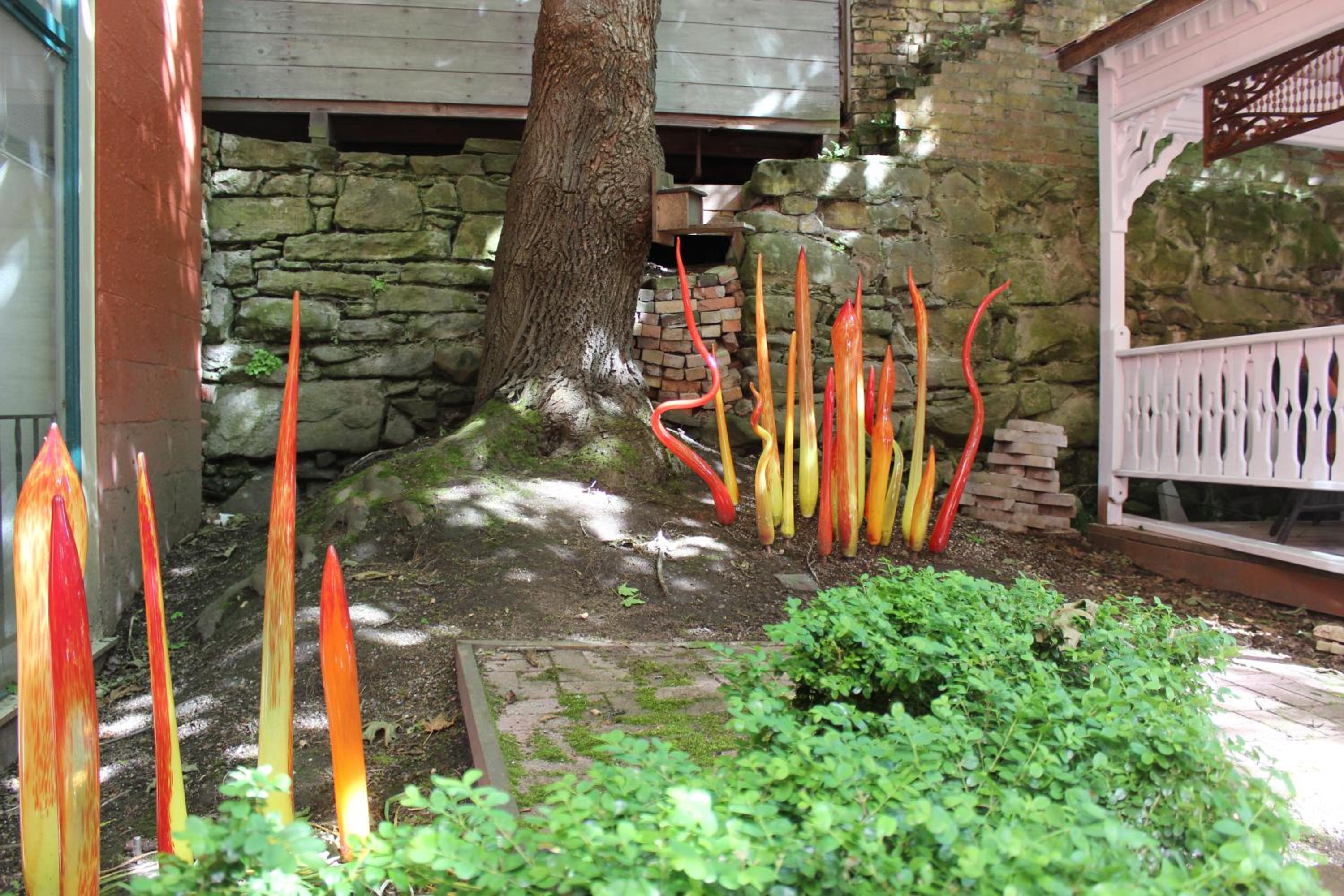 Hotel Planter