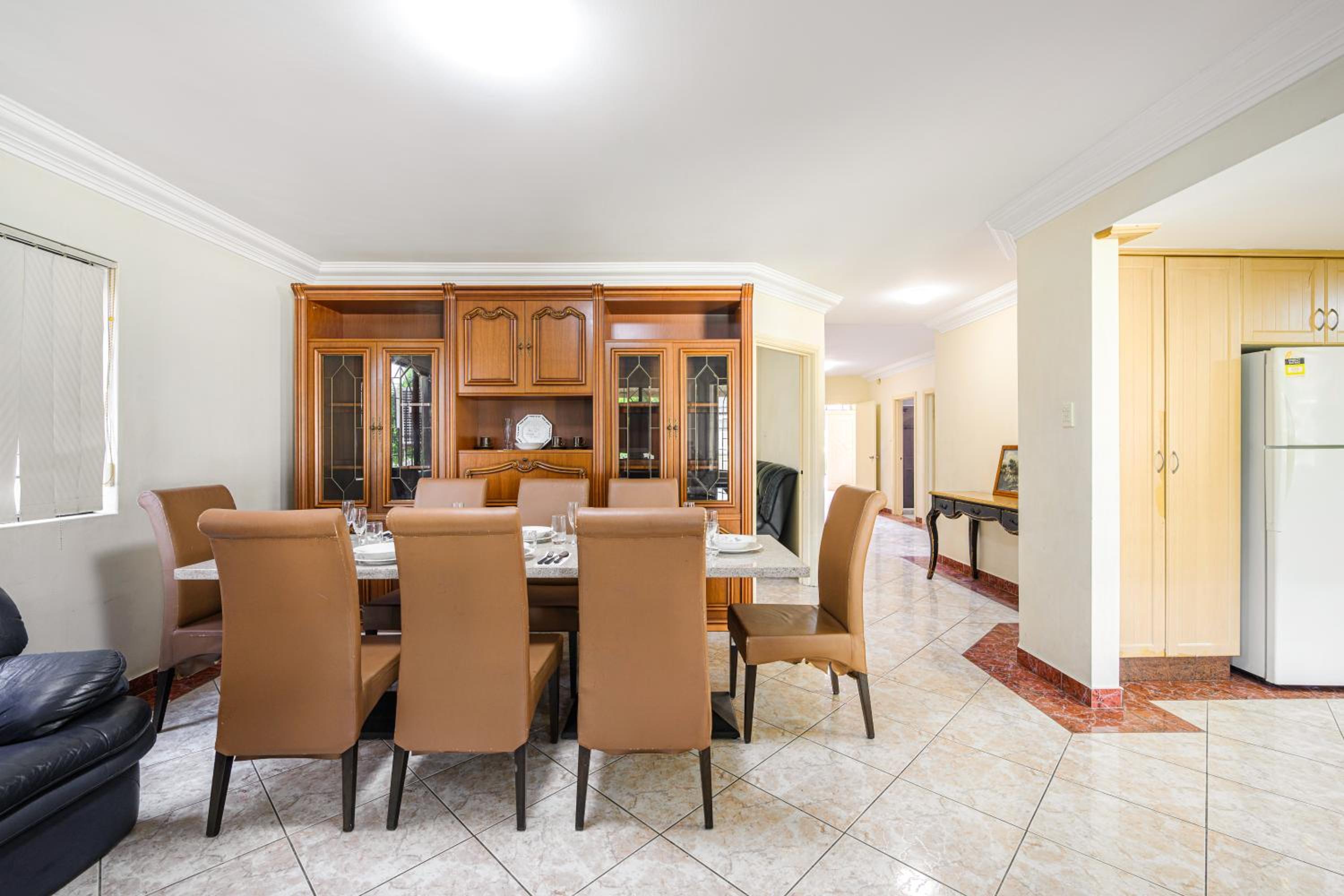 Hurstville Centre 2-level Large House