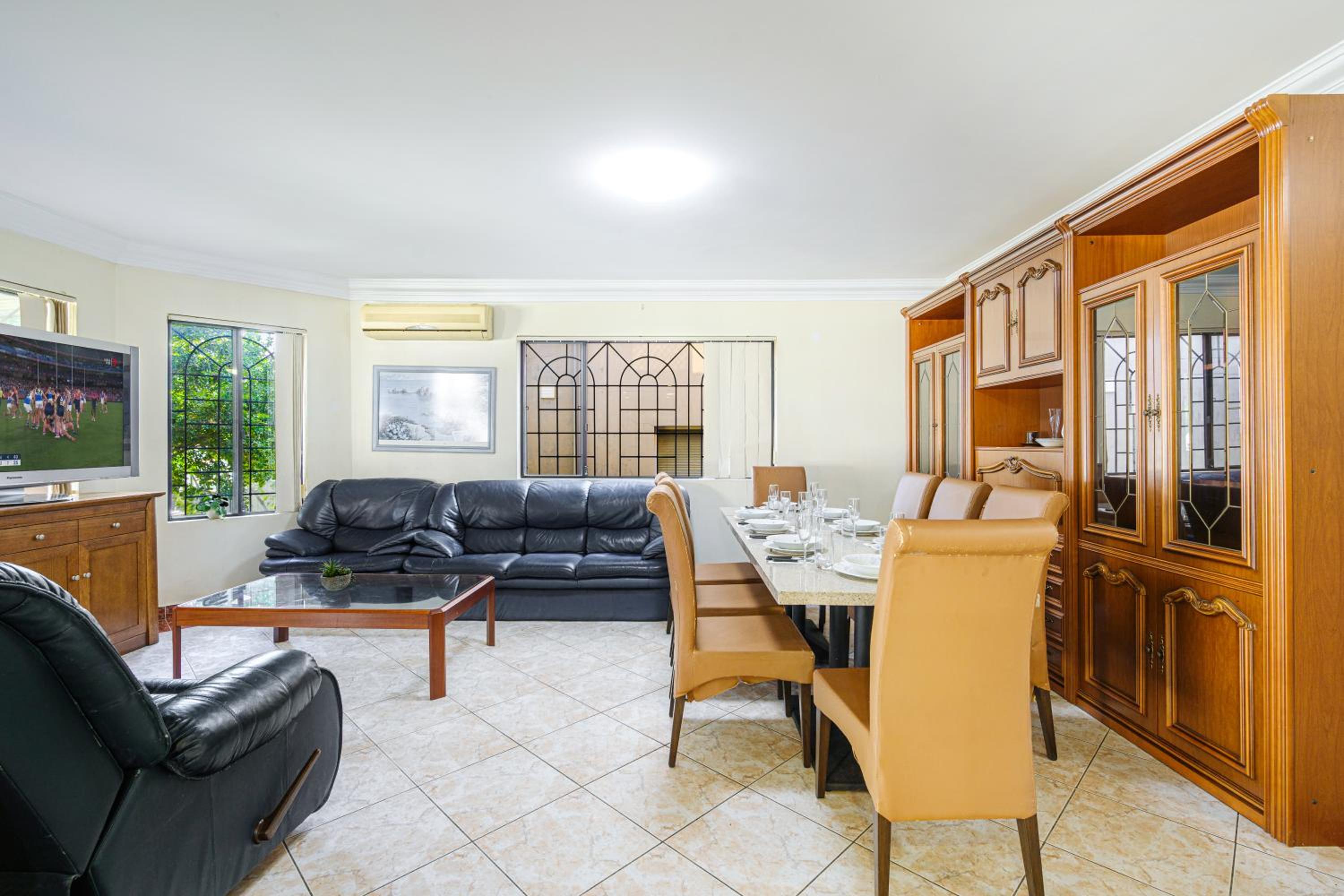 Hurstville Centre 2-level Large House
