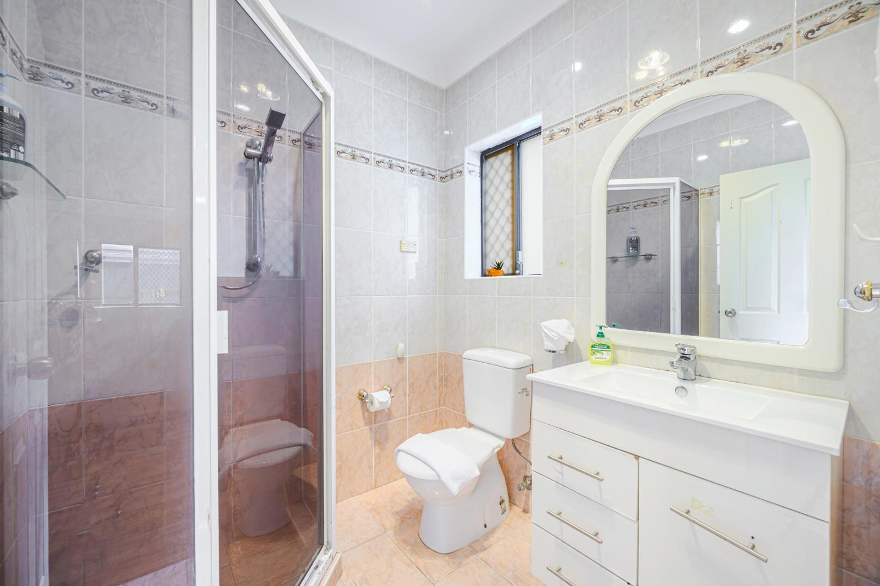 Hurstville Centre 2-level Large House