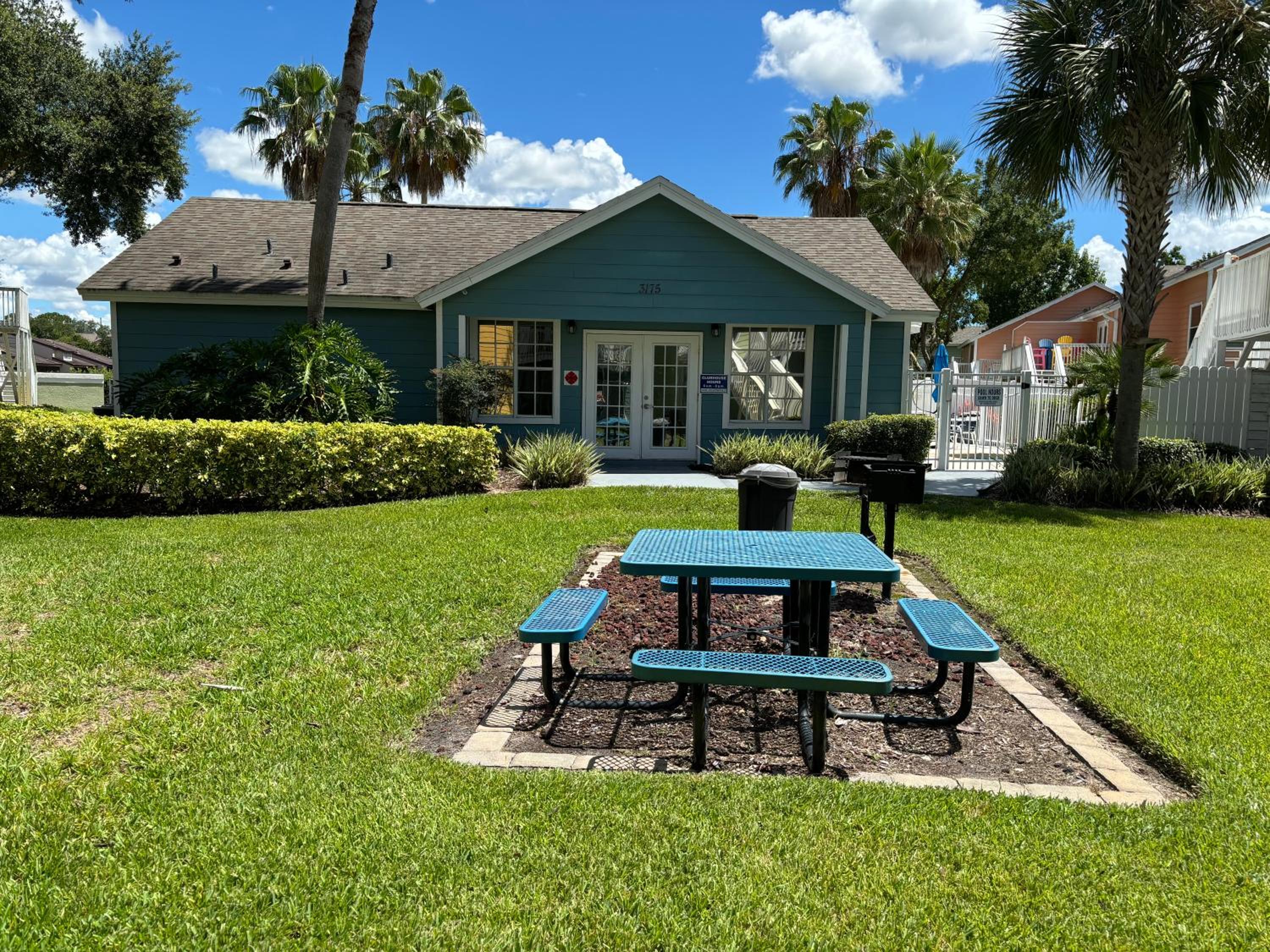 Spacious Condo Close to Disney Attractions