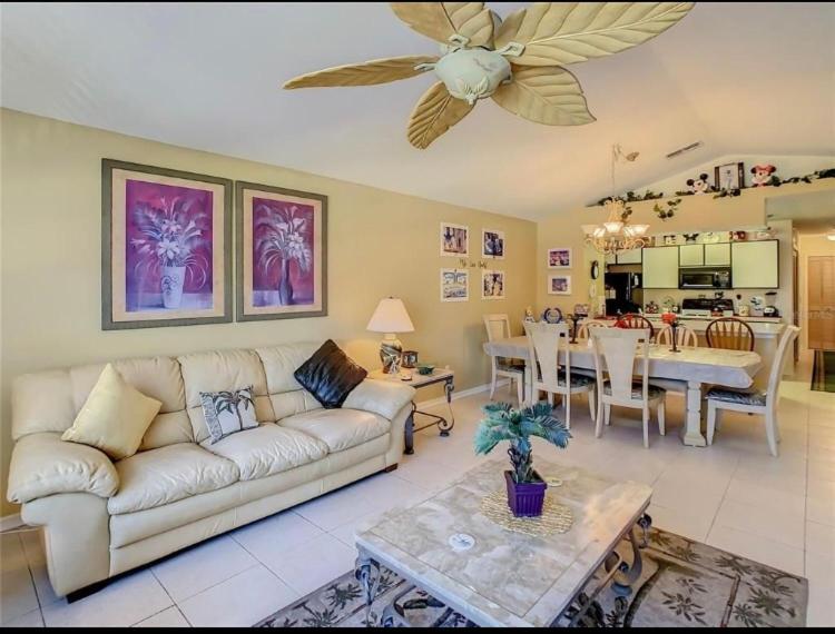 Spacious Condo Close to Disney Attractions