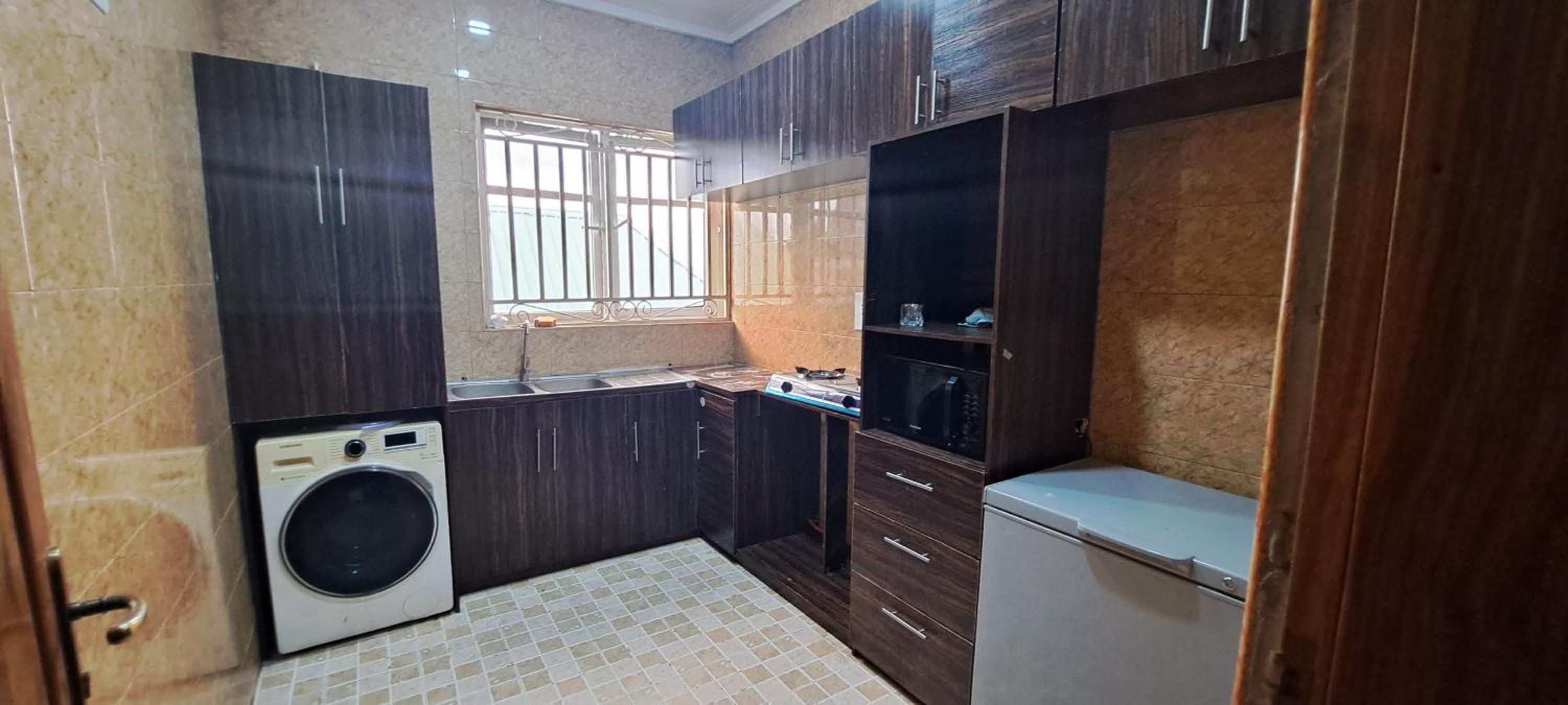 Furnish luxury 2 bedroom apartment view 3