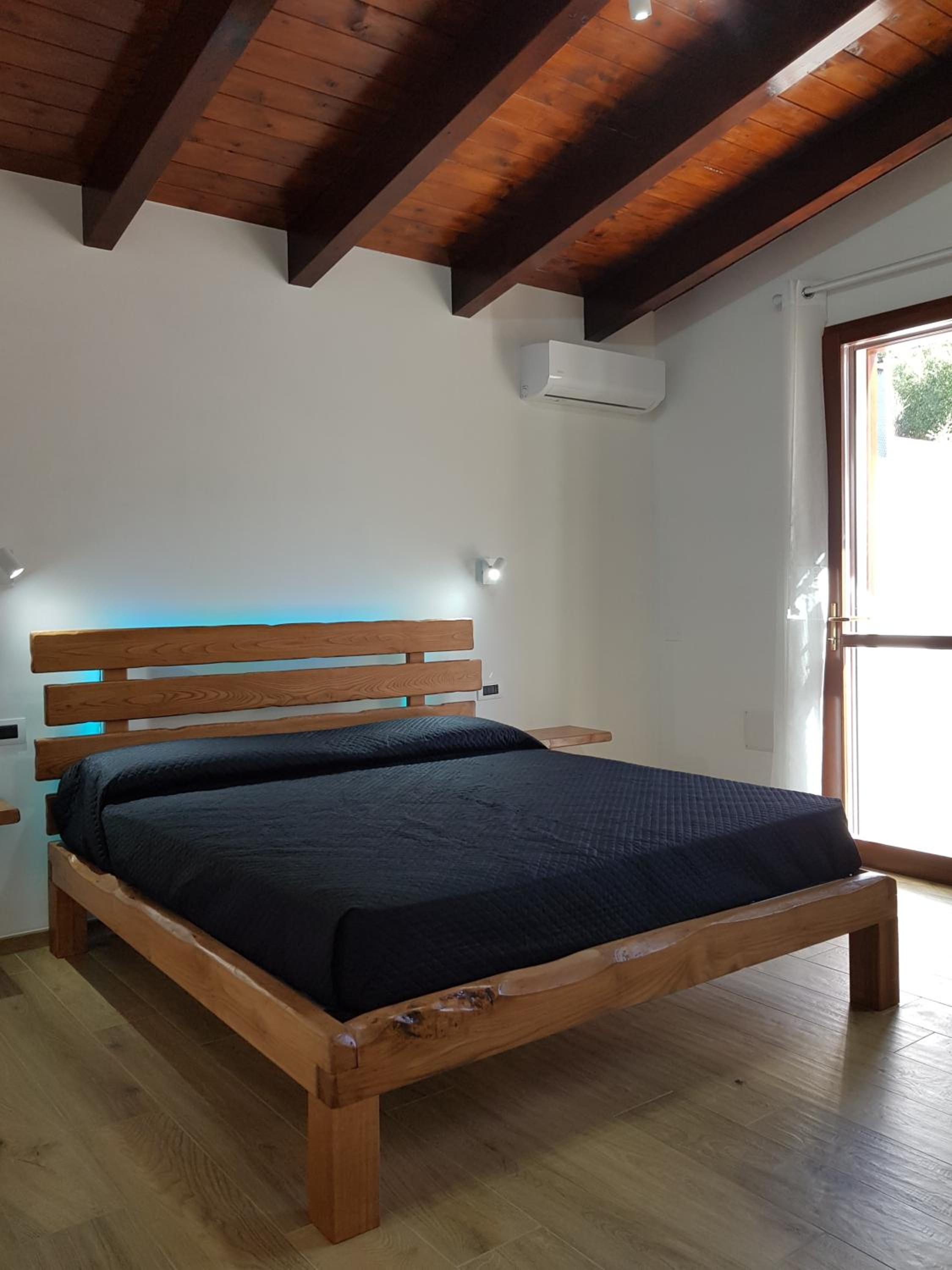 Nova Rooms