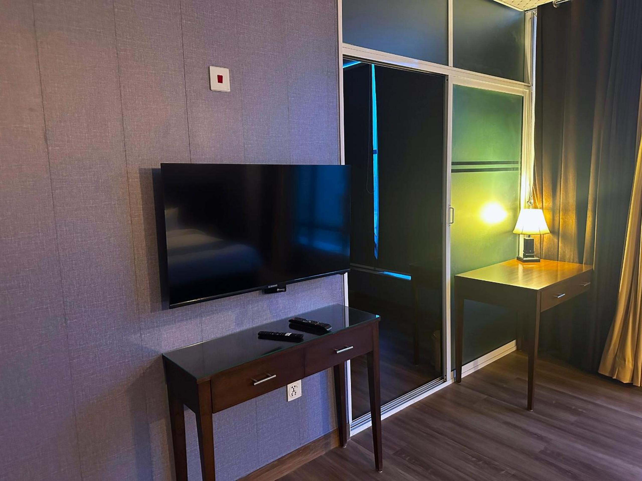 Luxury Apartment in DHA Phase 8, Near Allama Iqbal International Airport view 2