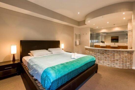 Regency Beach Club