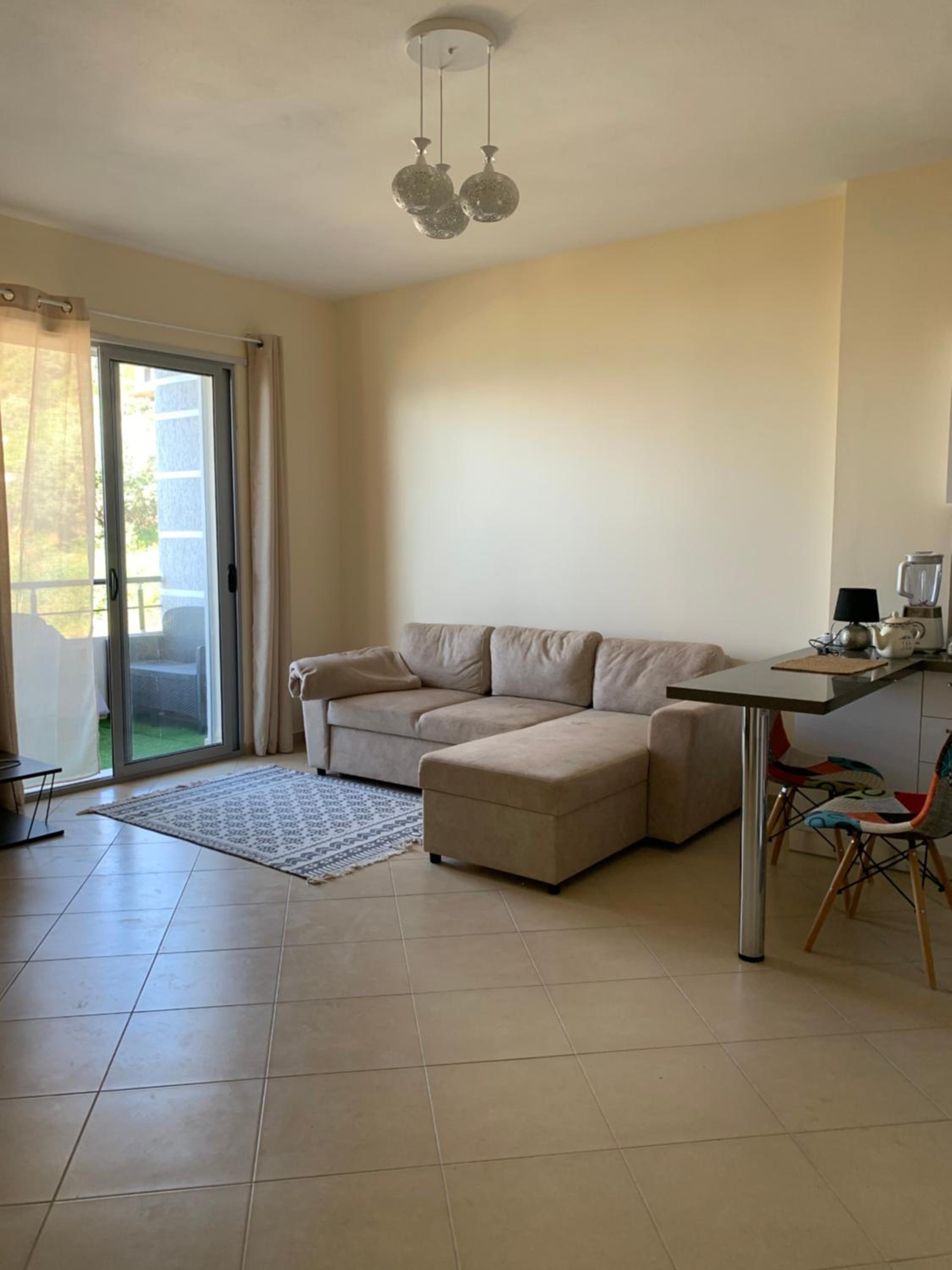 Elis apartment