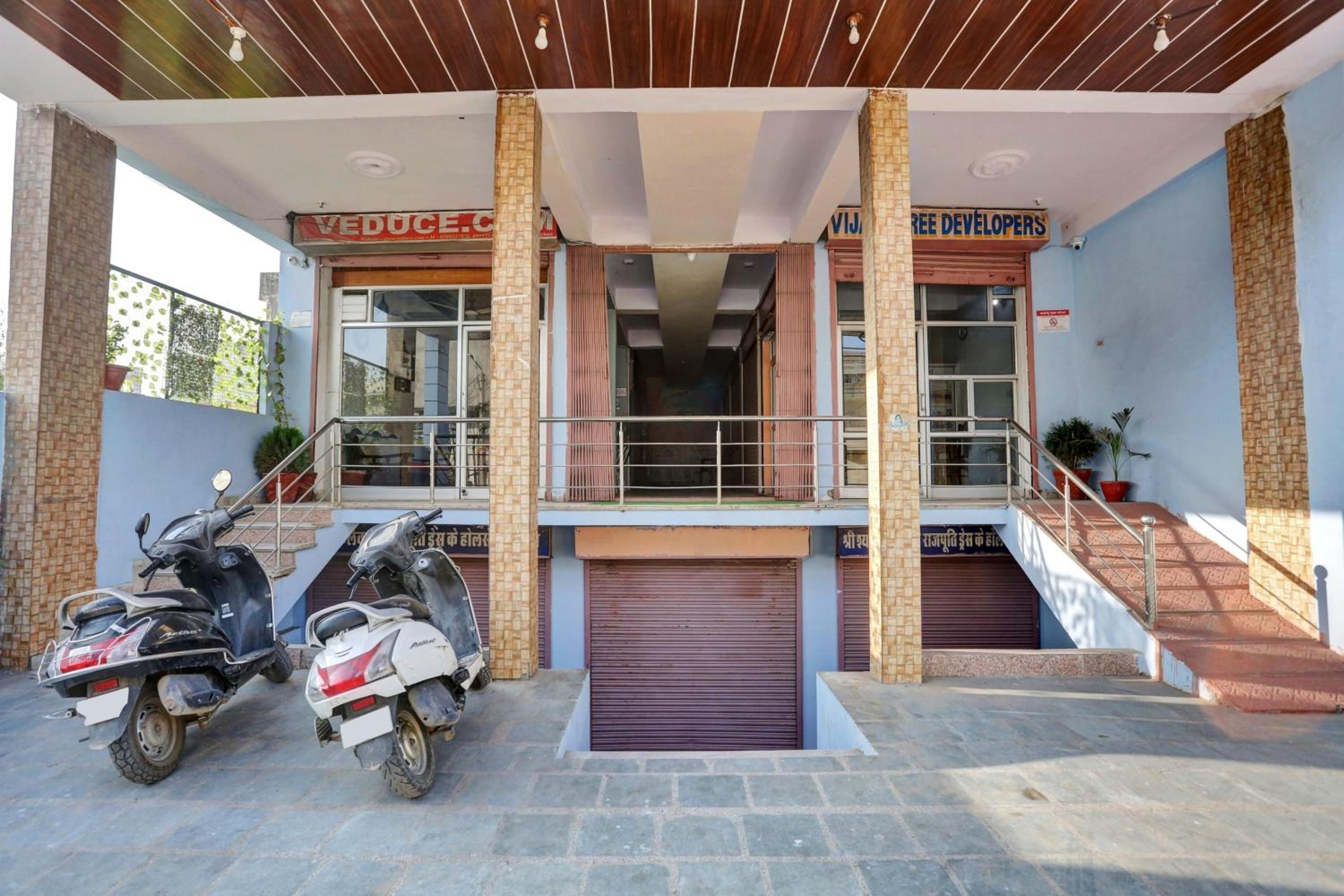 Hotel O Vijay Shree