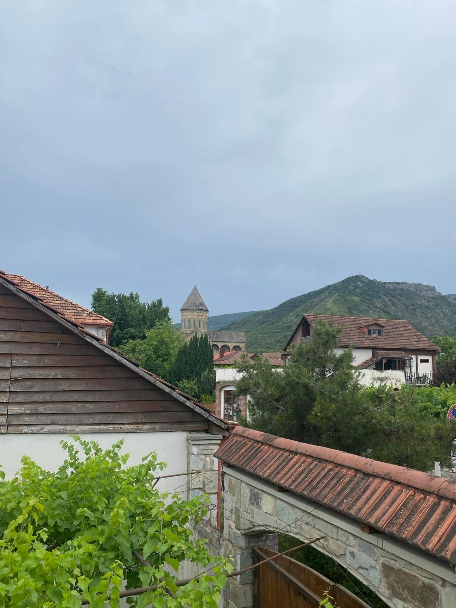 Gugas Guest House view 4