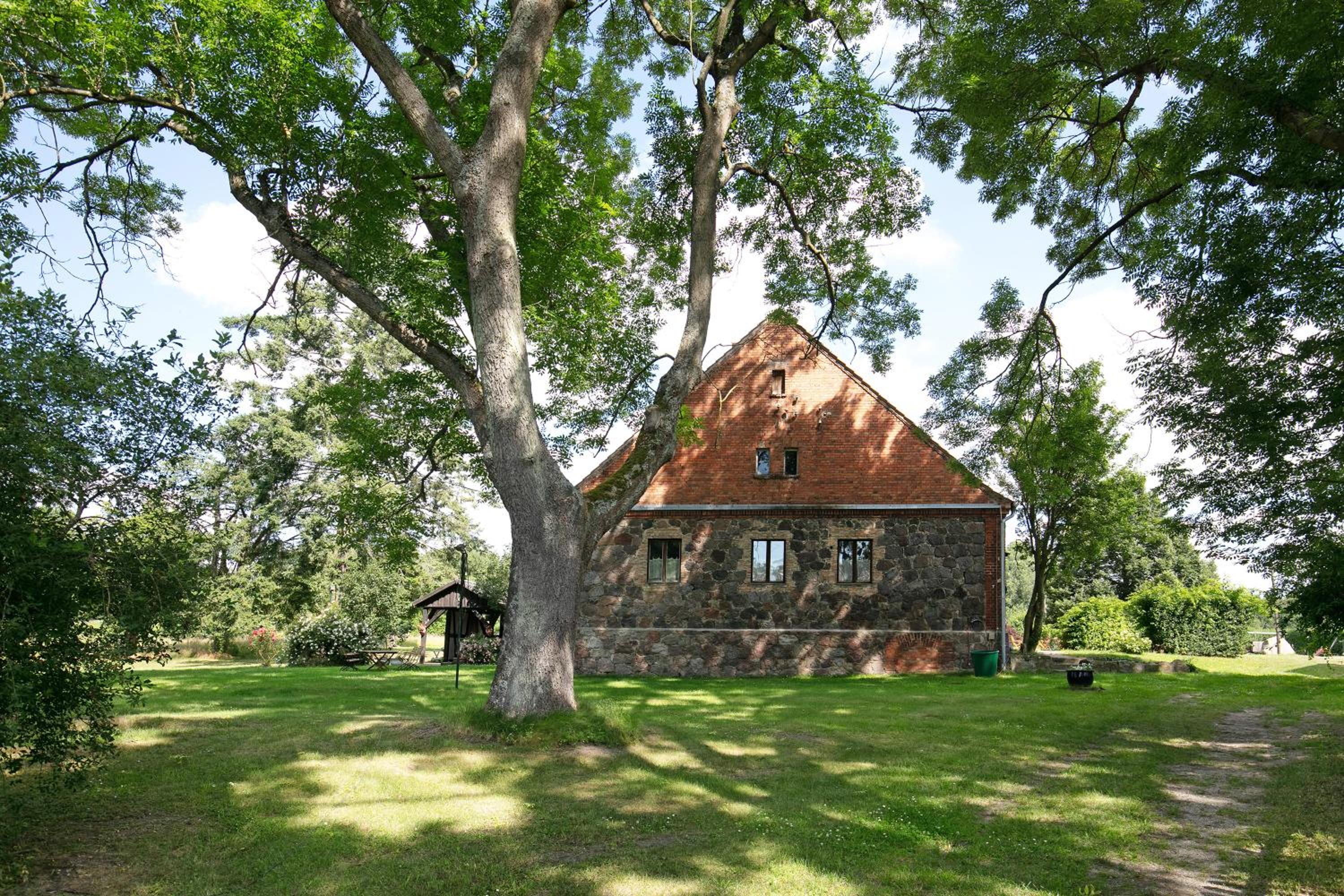 Ferienwohnungen Hof Luisenau